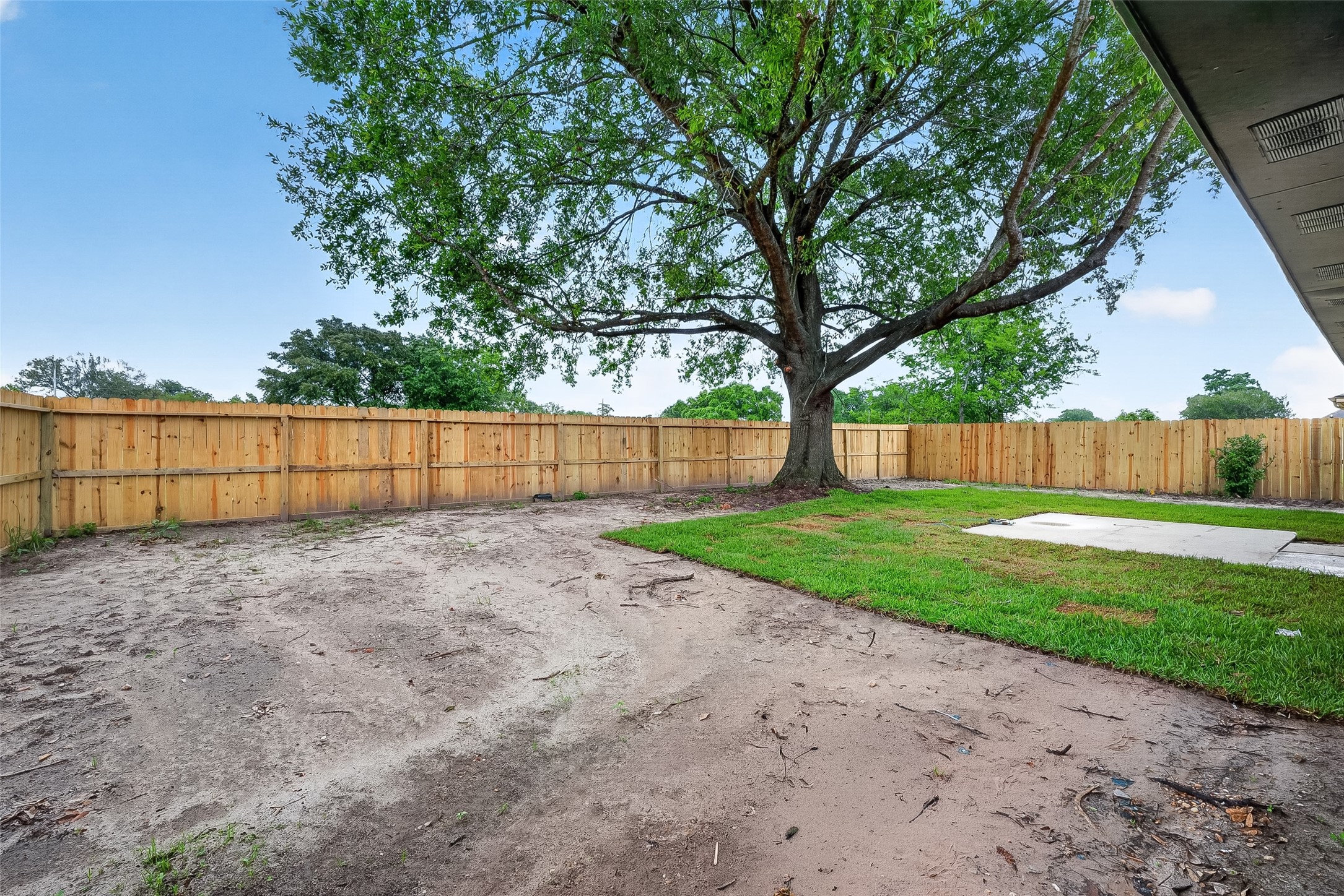 1011 Memorial Glen Drive Property Photo 32