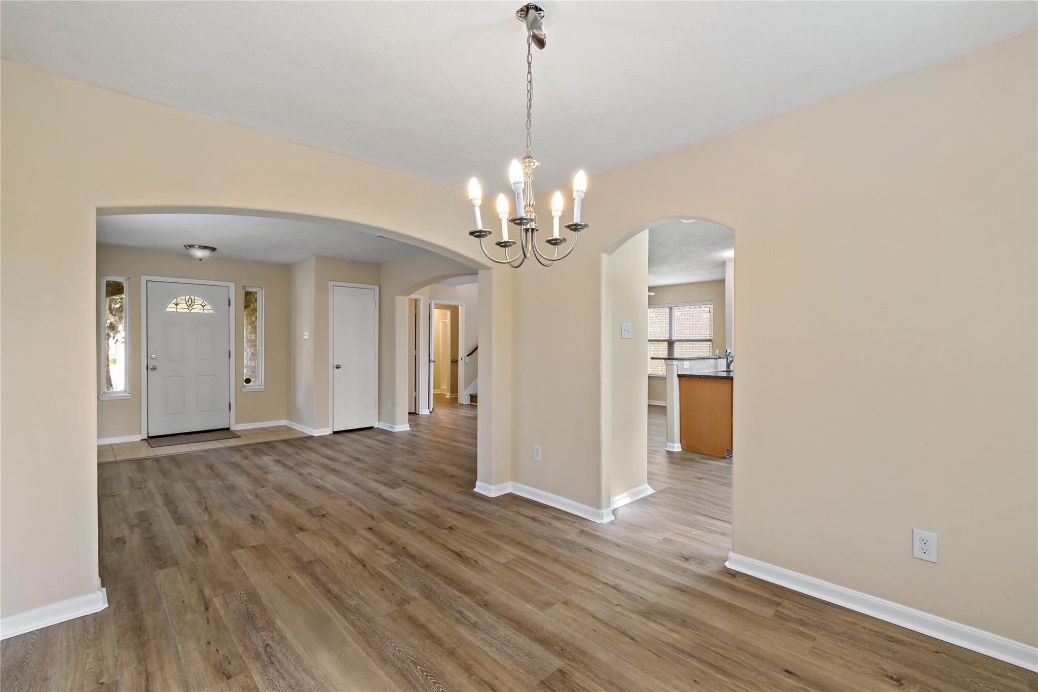 13111 Royal Bell Court, Houston Tx 77047 Property Photo 3