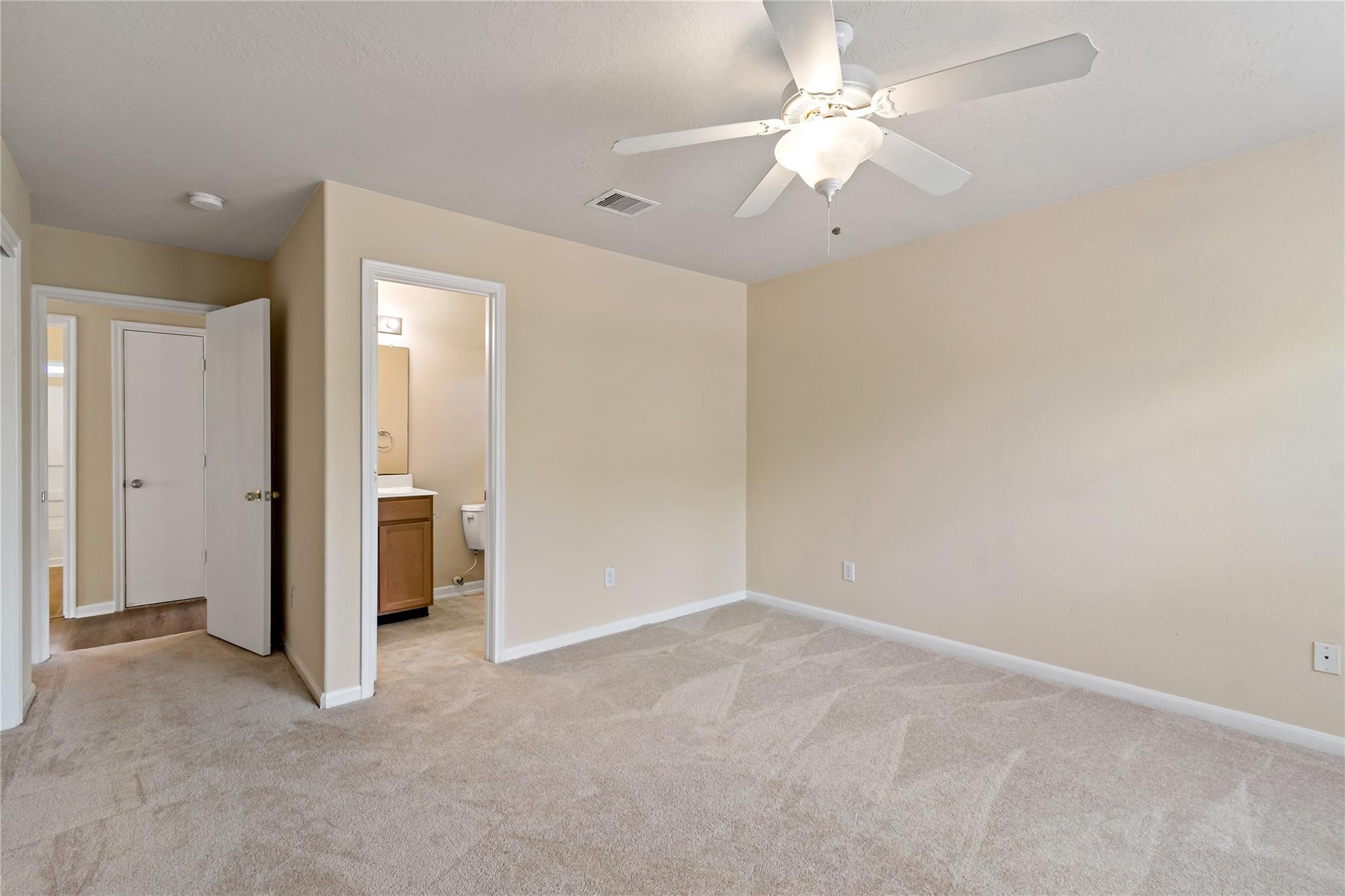 13111 Royal Bell Court, Houston Tx 77047 Property Photo 13