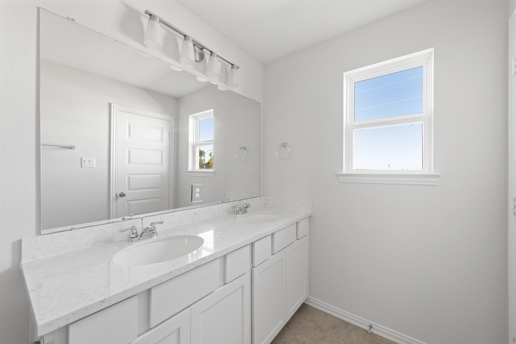 27806 Western Creek Court Property Photo 12