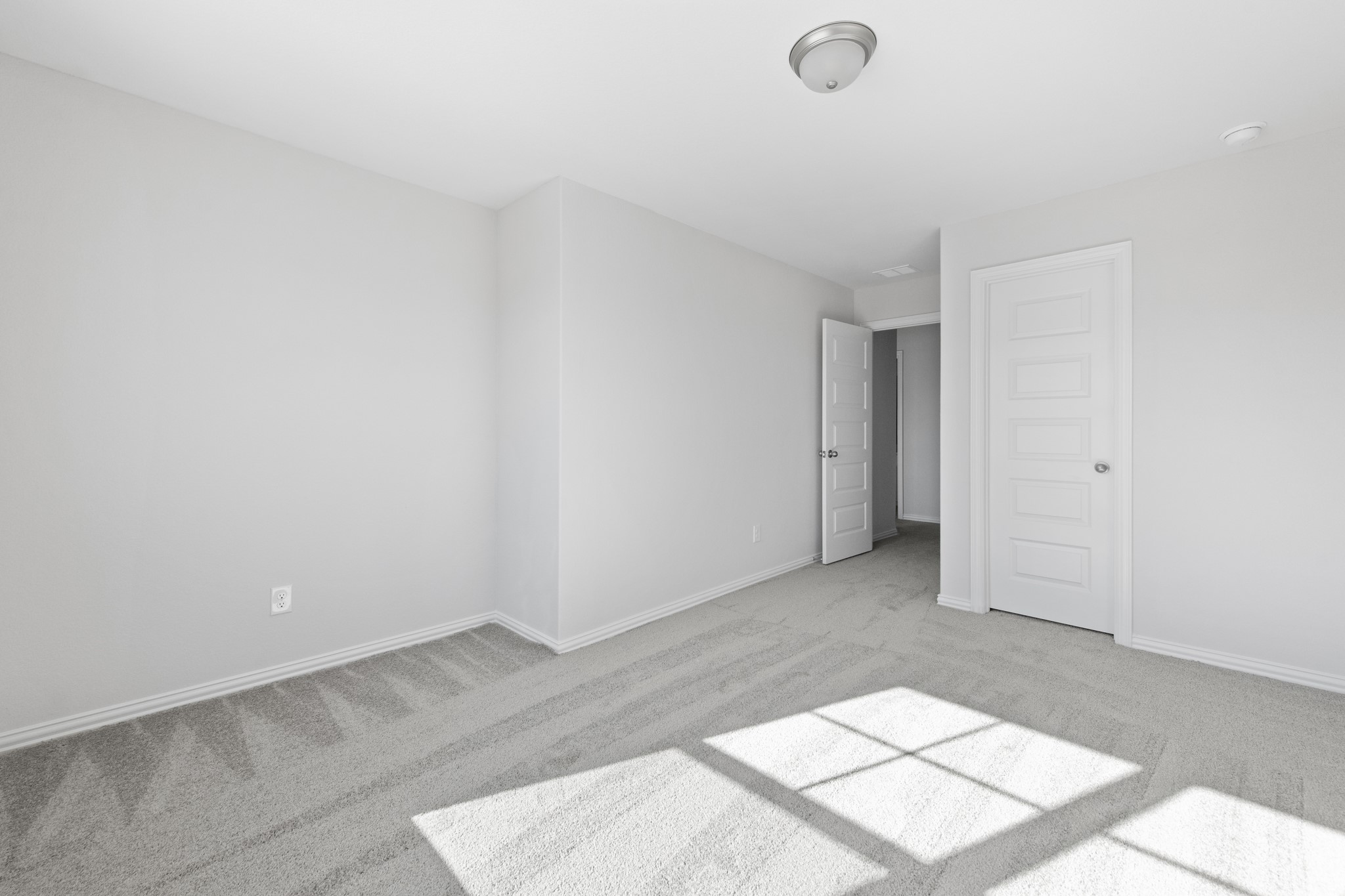 27806 Western Creek Court Property Photo 17