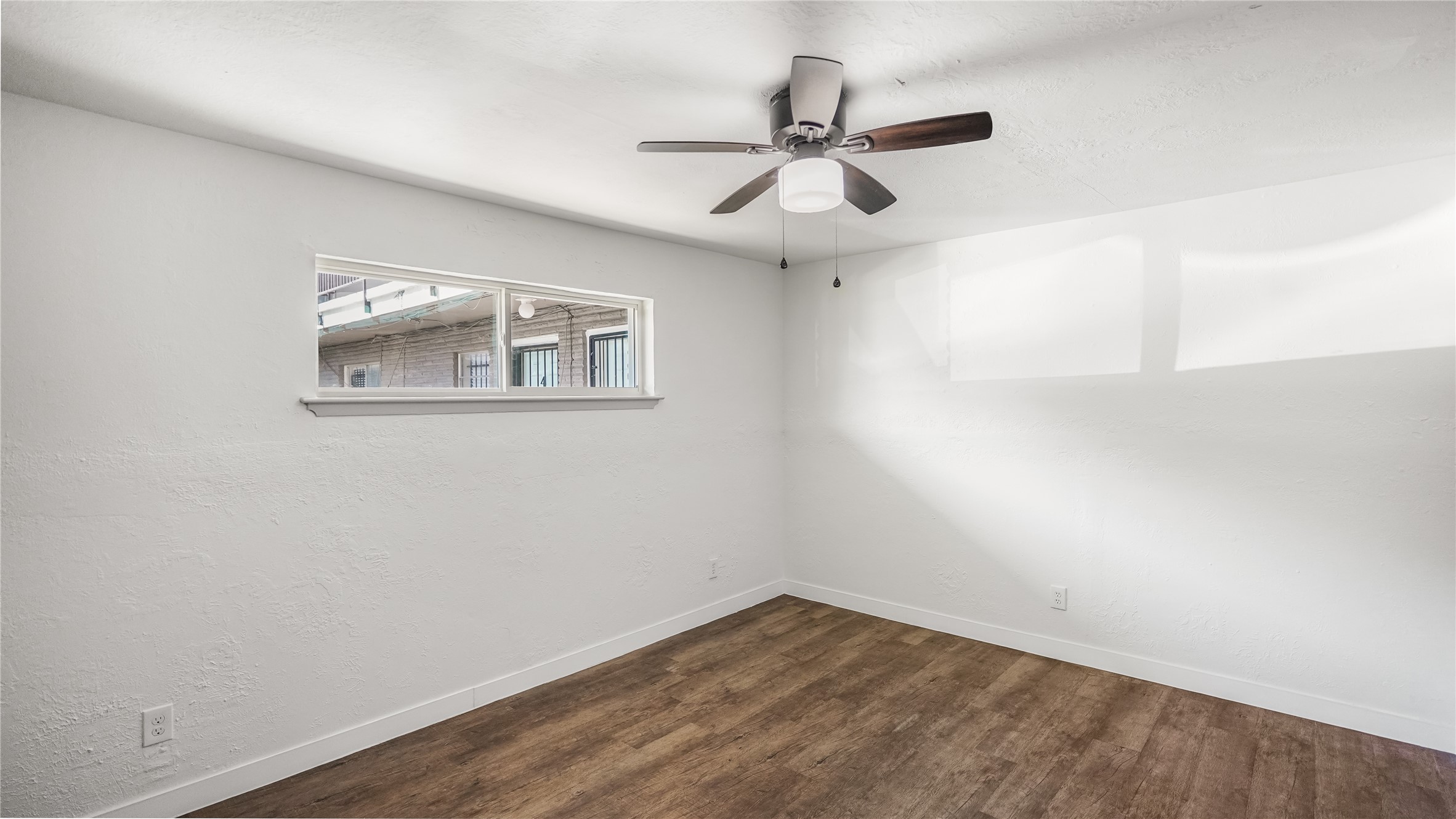 2819 Berry Street Property Photo 15