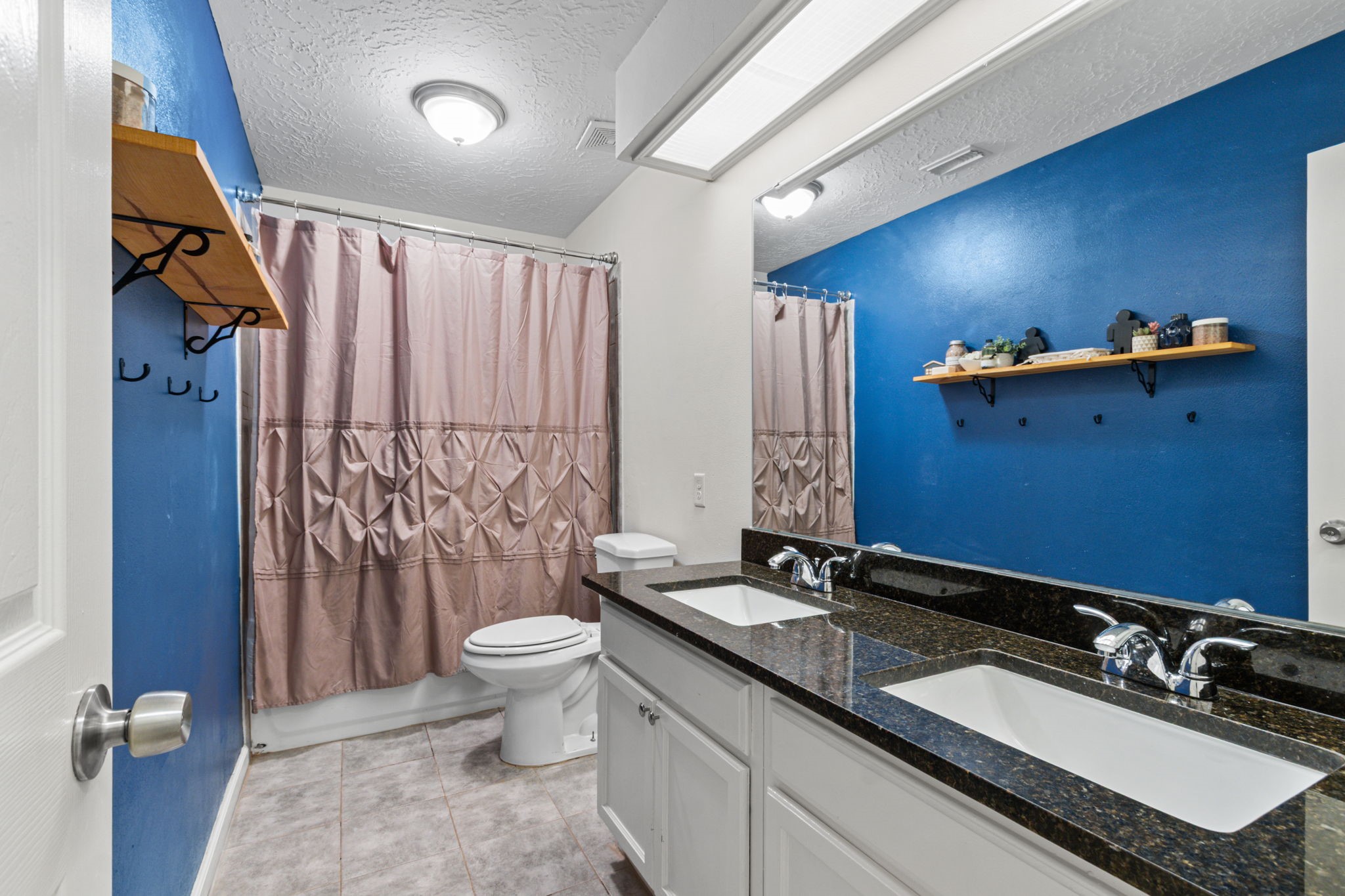 1323 Cowden Court Property Photo 17