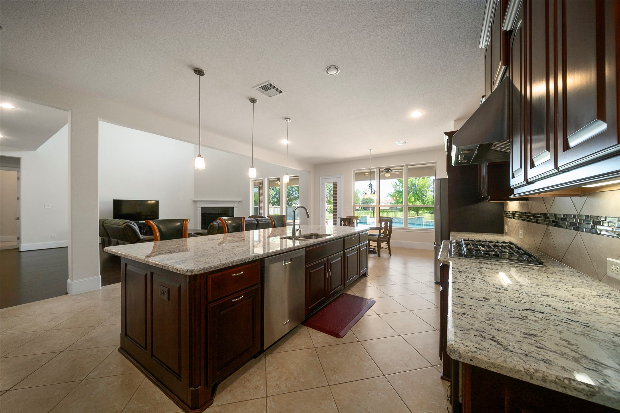 5014 Harvest Chase Lane Property Photo 12