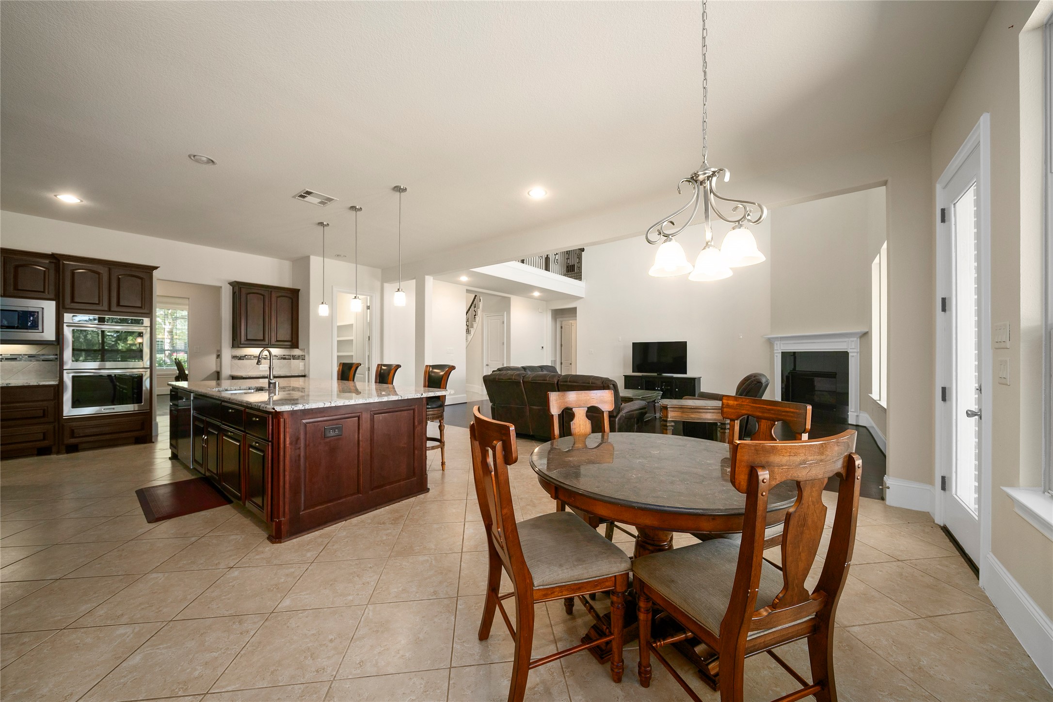 5014 Harvest Chase Lane Property Photo 14