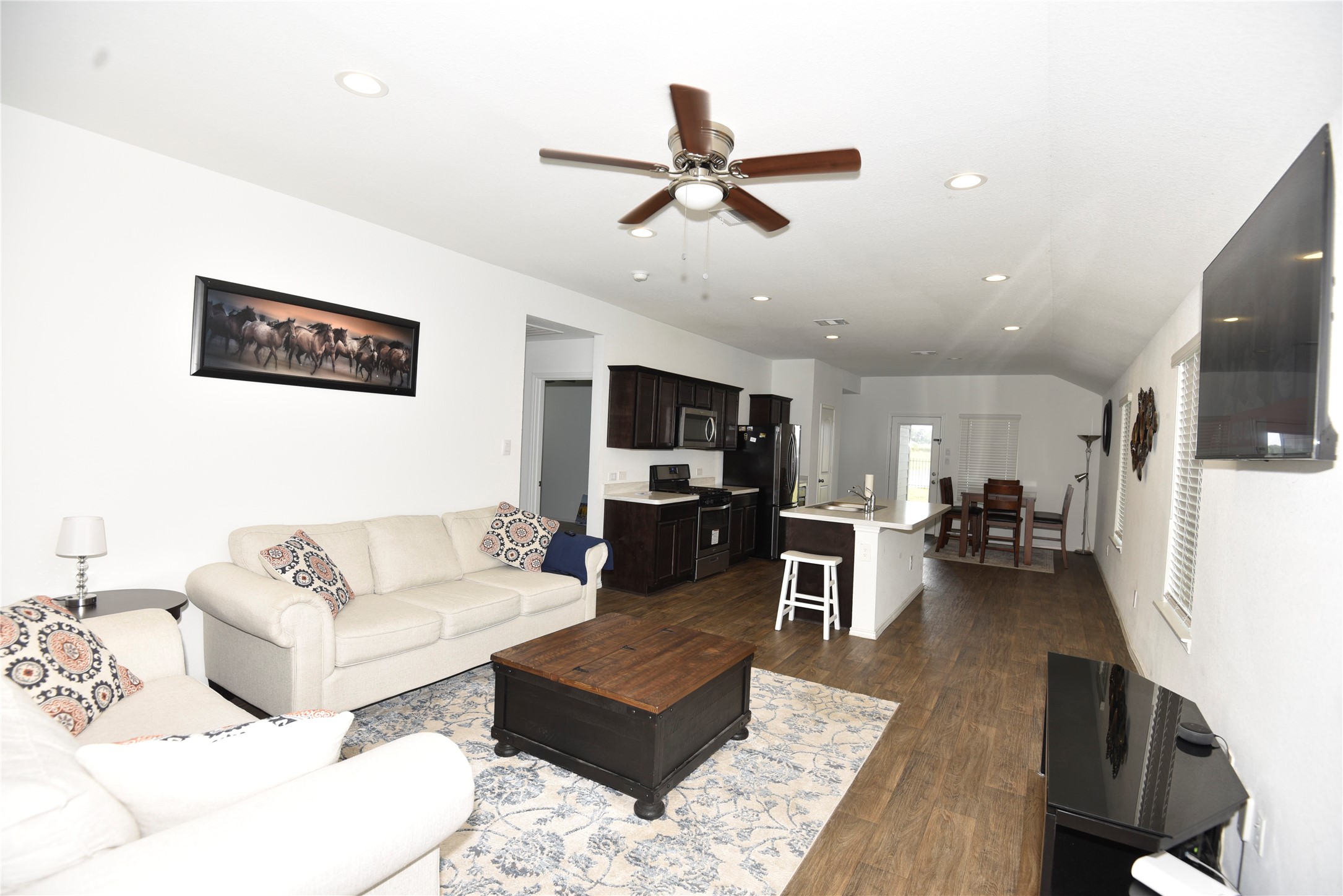 16684 Lonely Pines Drive Property Photo 8