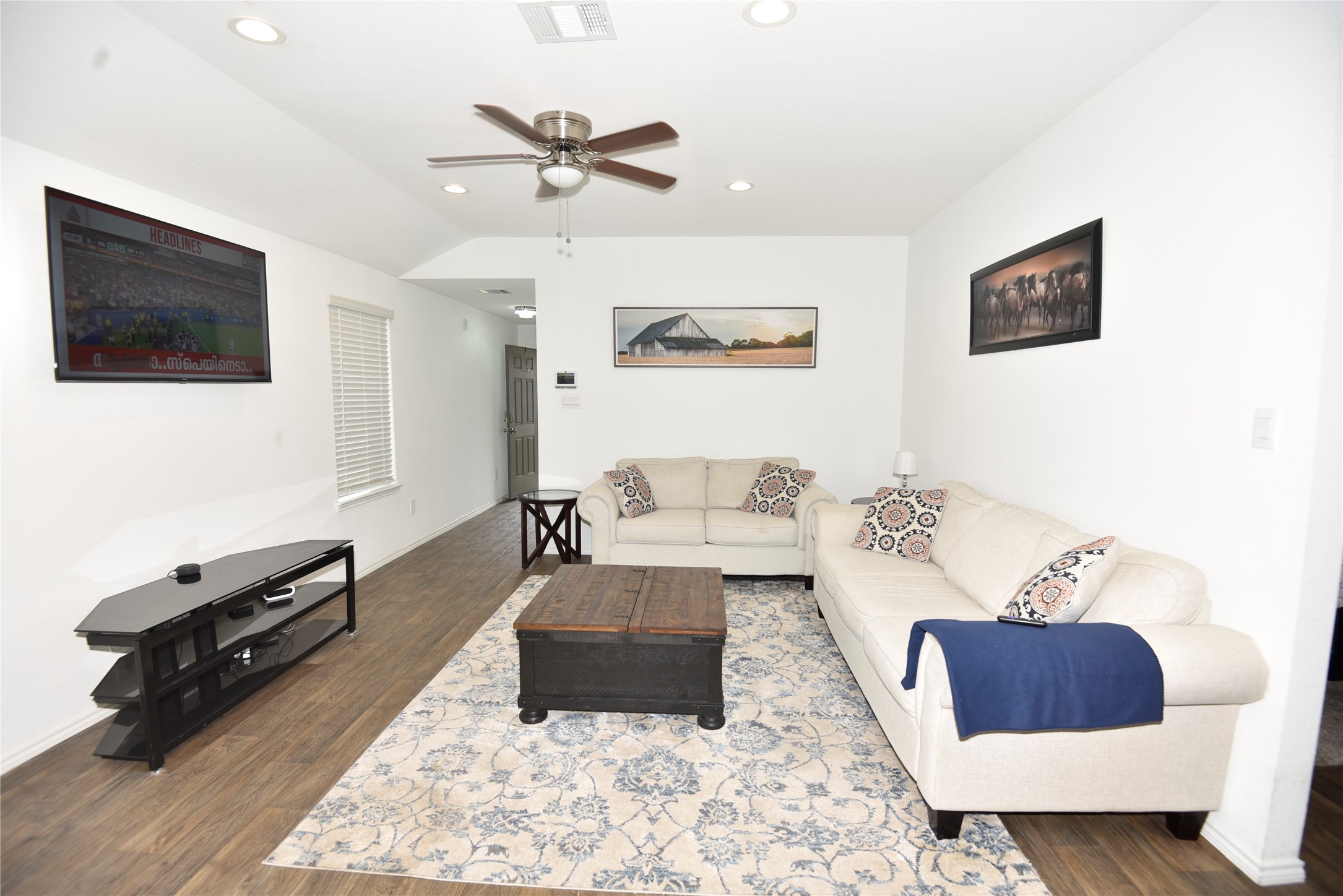 16684 Lonely Pines Drive Property Photo 10