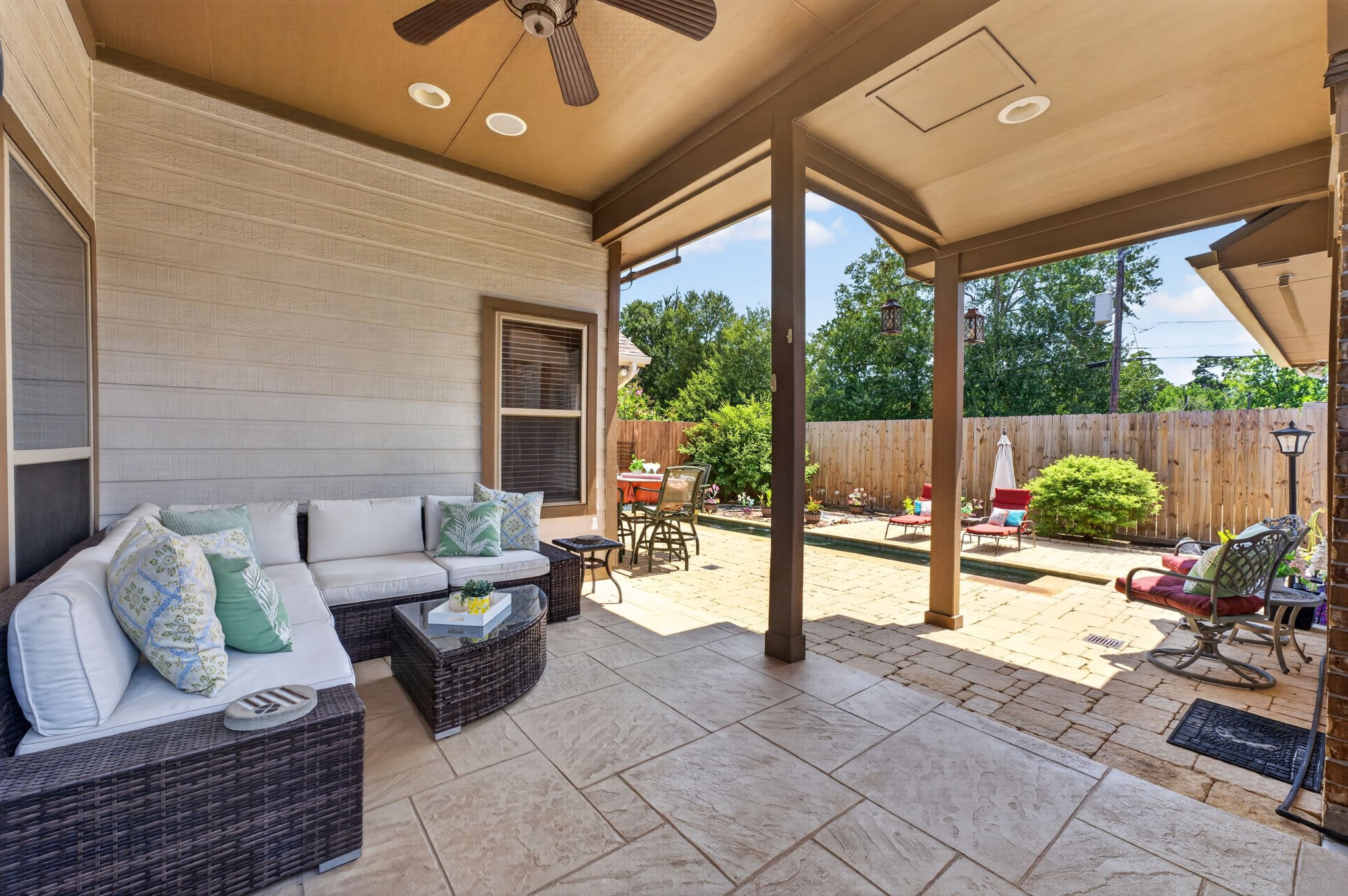 514 Oak Ridge Grove Circle Property Photo 31