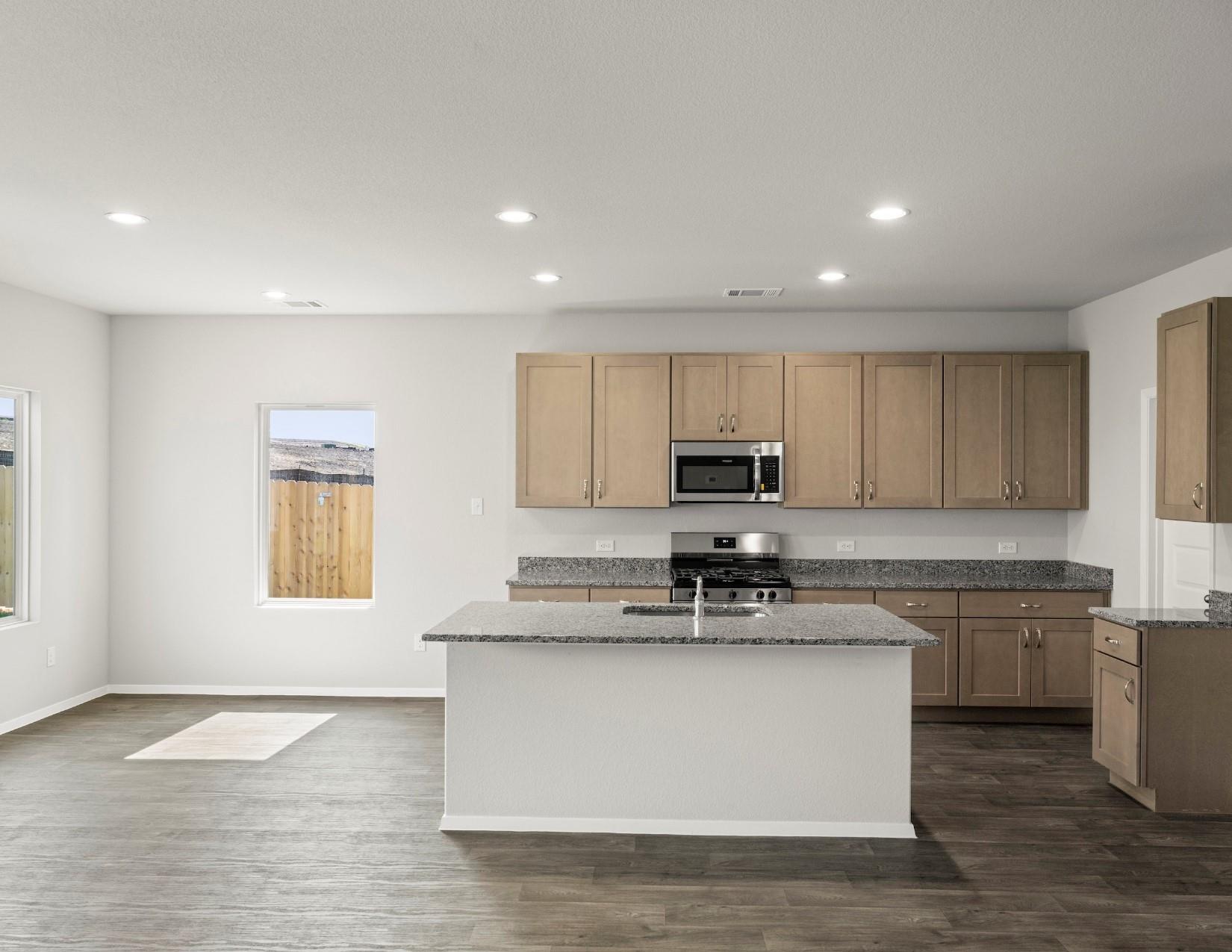 32615 Flat Spike Place Property Photo 3