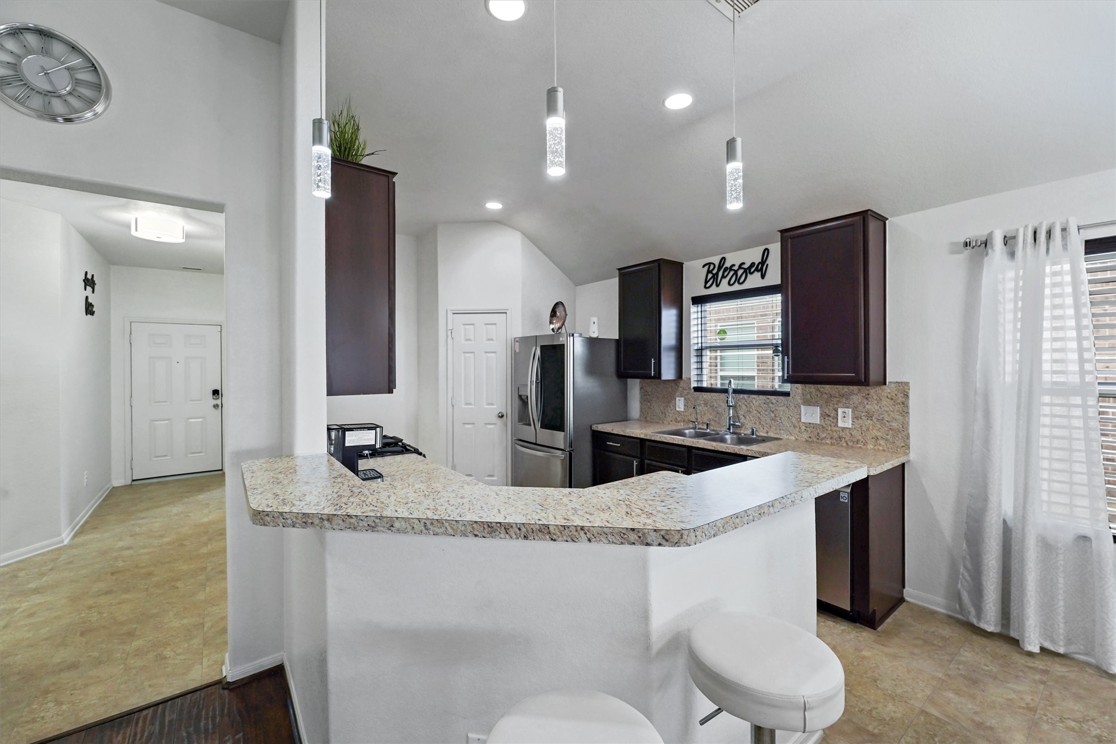 18523 Windy Stone Drive Property Photo 10