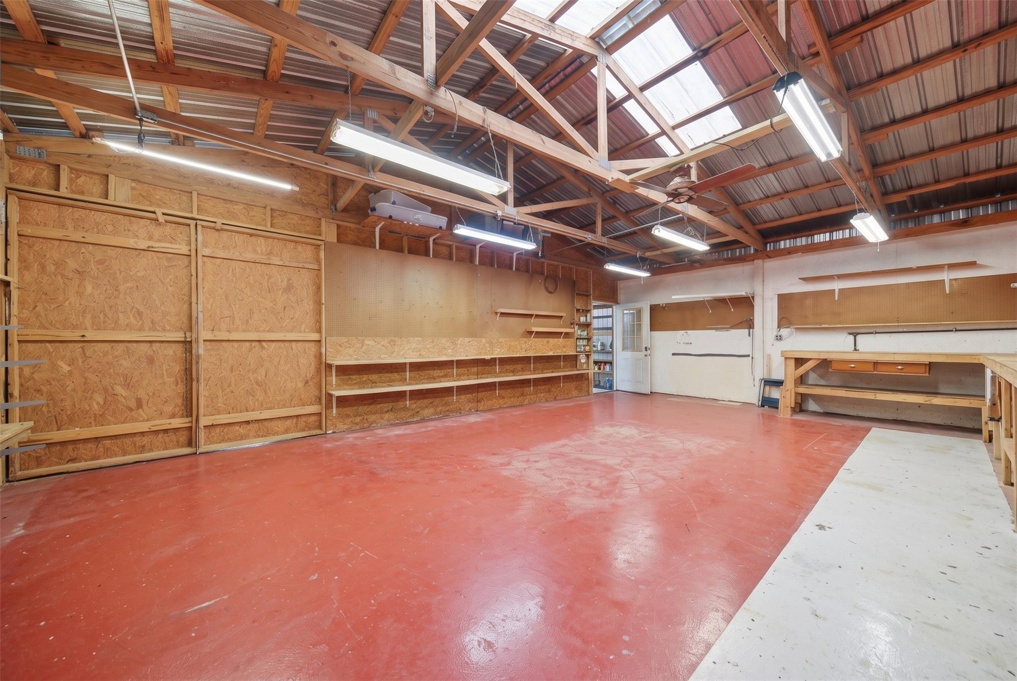 1052 Briar Crest Drive Property Photo 20
