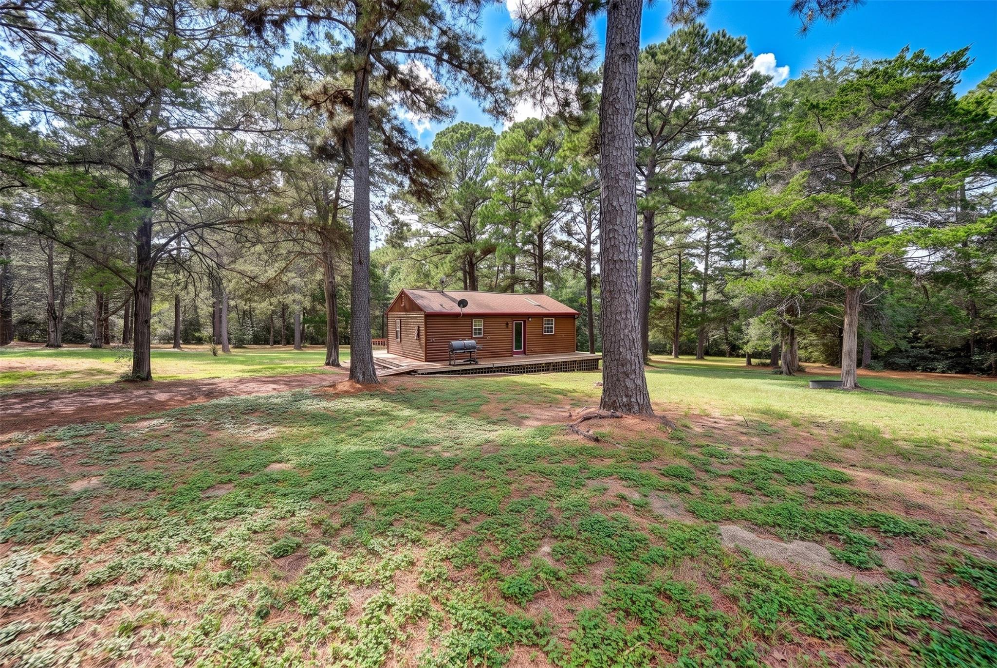1052 Briar Crest Drive Property Photo 22