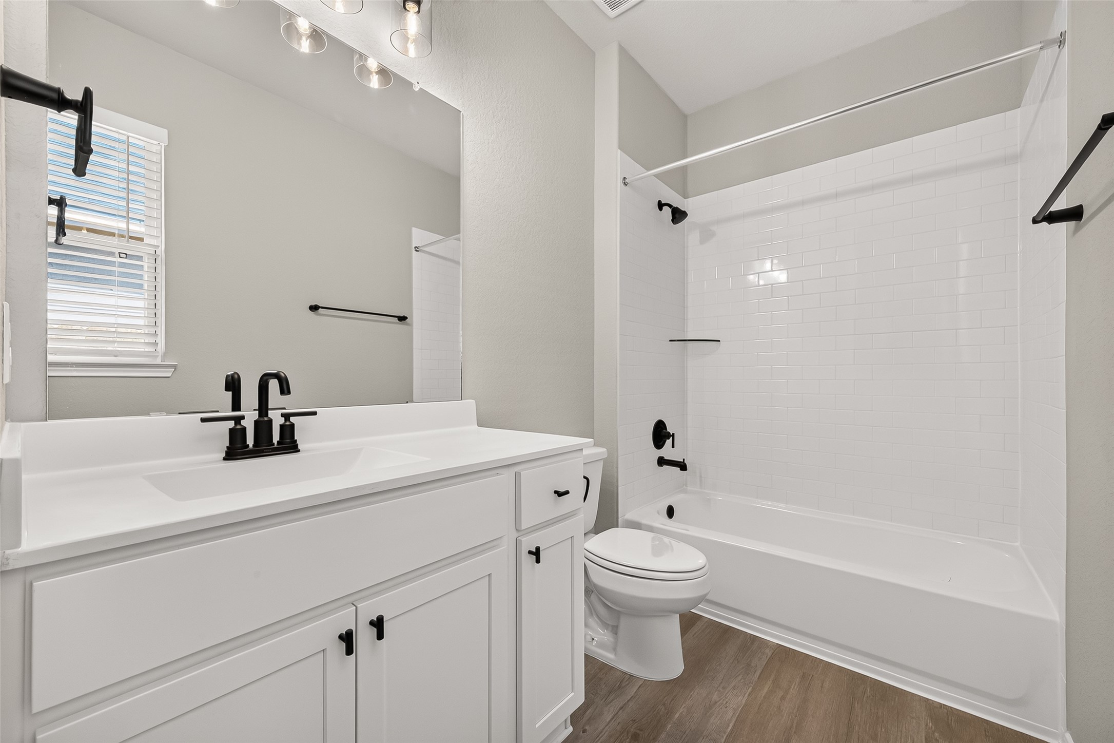 509 Stone Placa Trail Property Photo 18