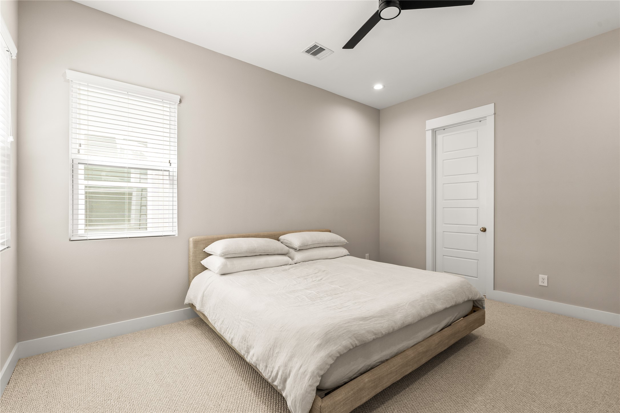 7709 Nasser Lane Property Photo 15