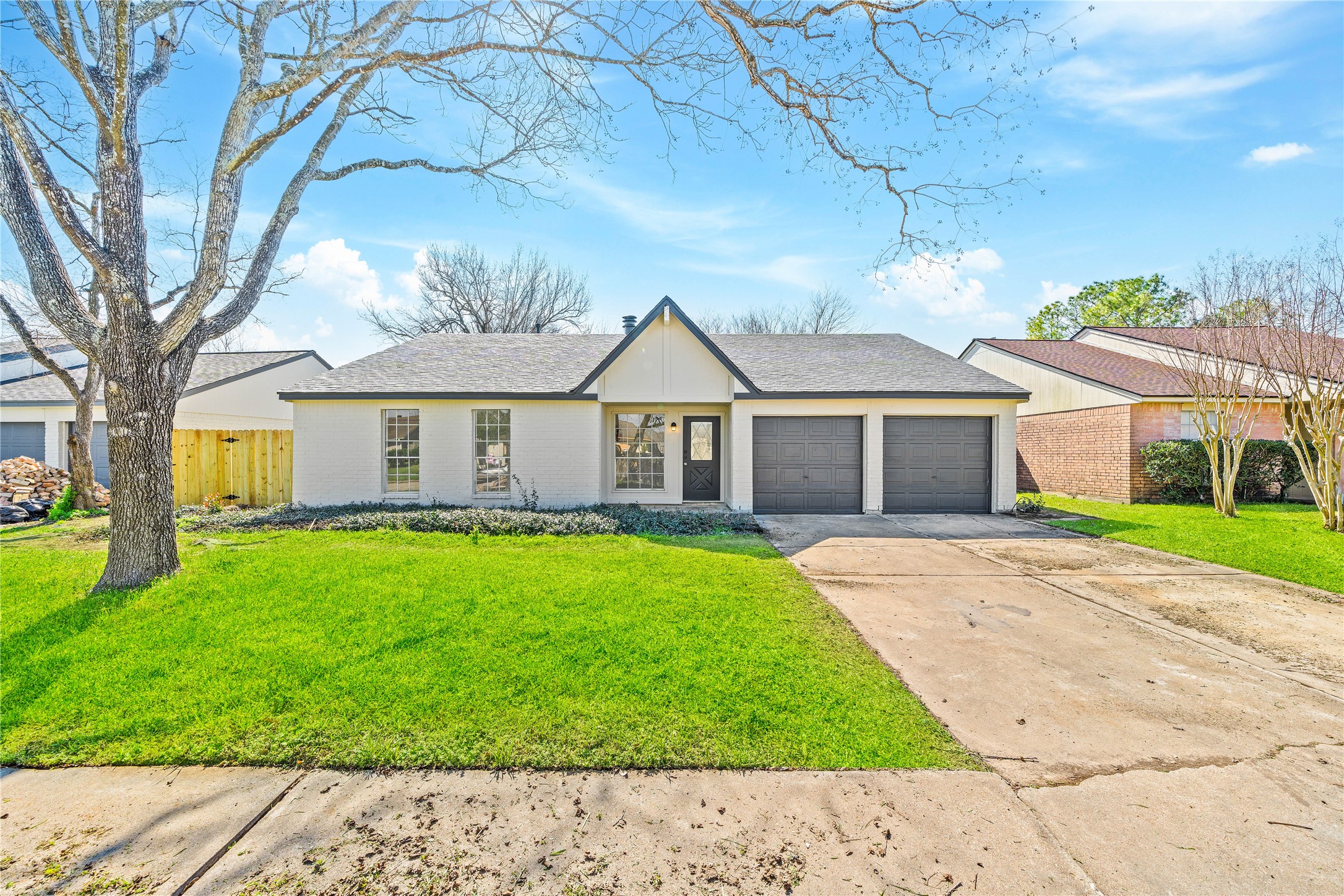 9042 Kirkmont Drive Property Photo 1