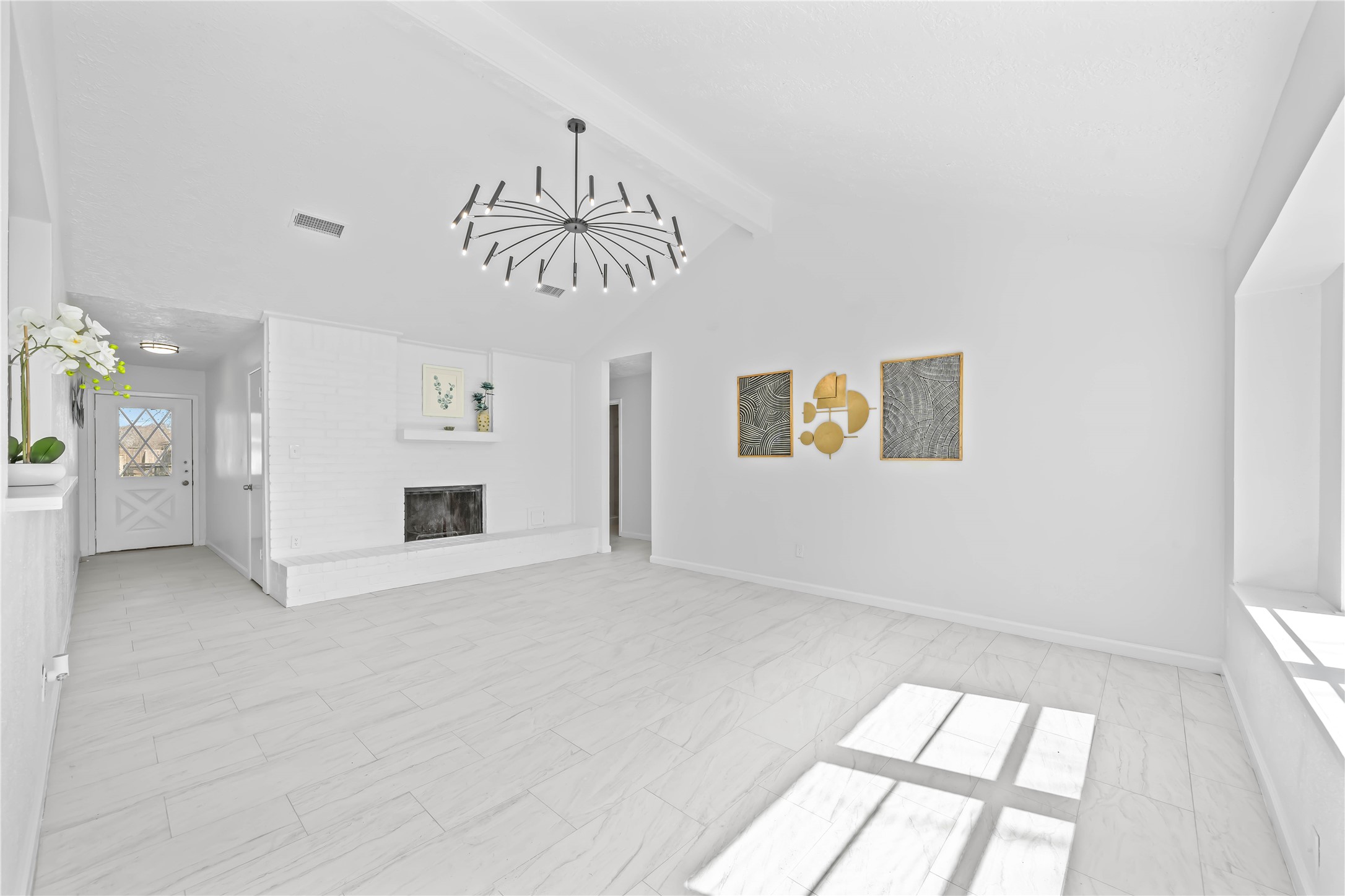 9042 Kirkmont Drive Property Photo 7