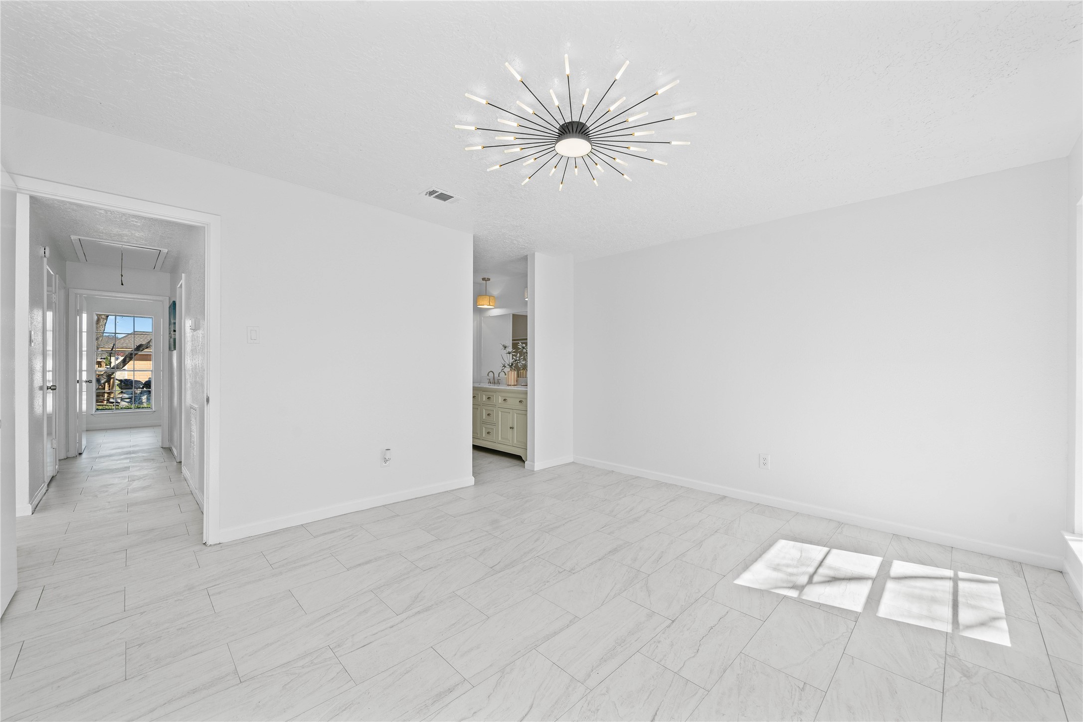 9042 Kirkmont Drive Property Photo 17