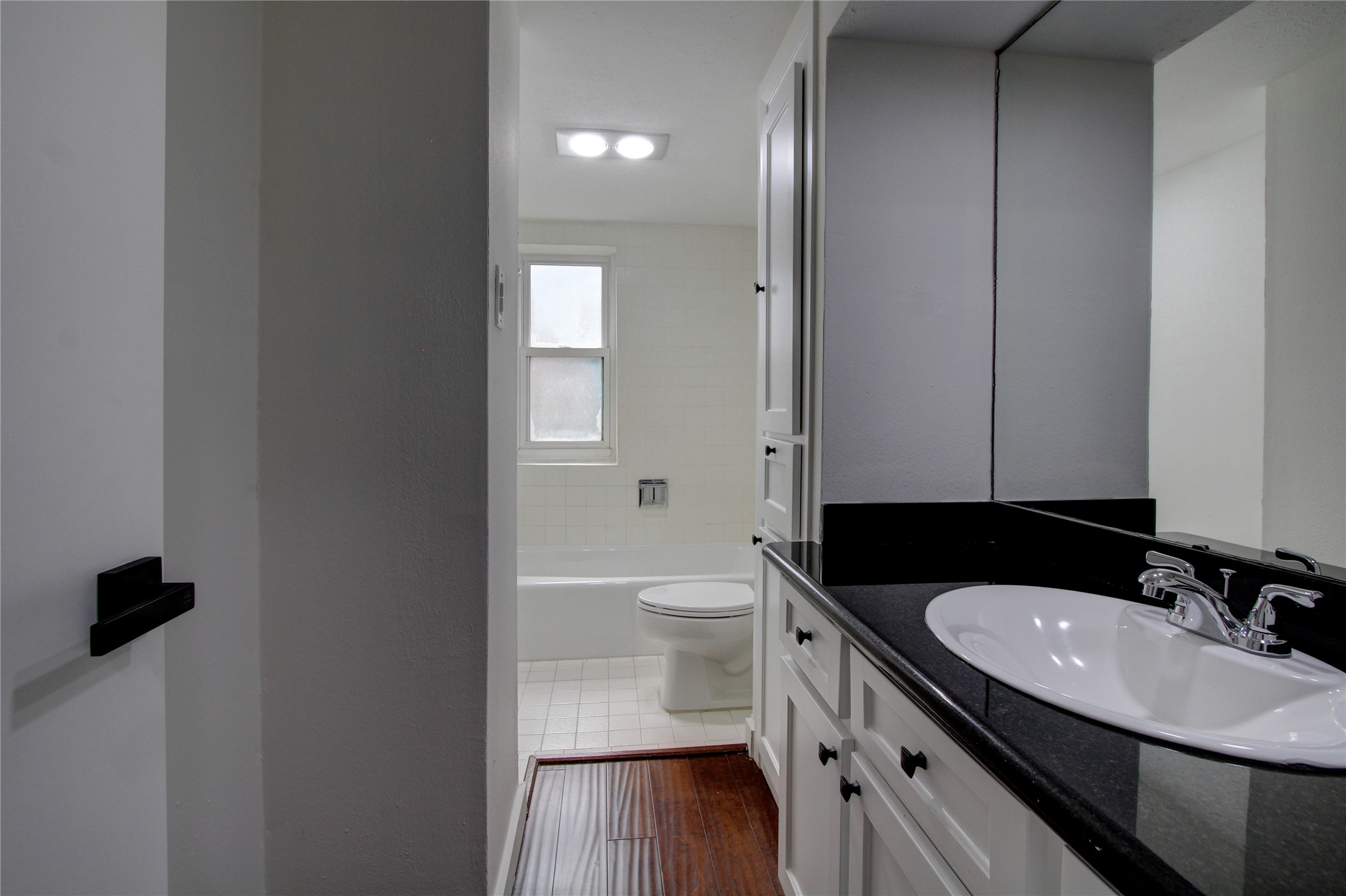 5985 Inwood Drive Property Photo 14