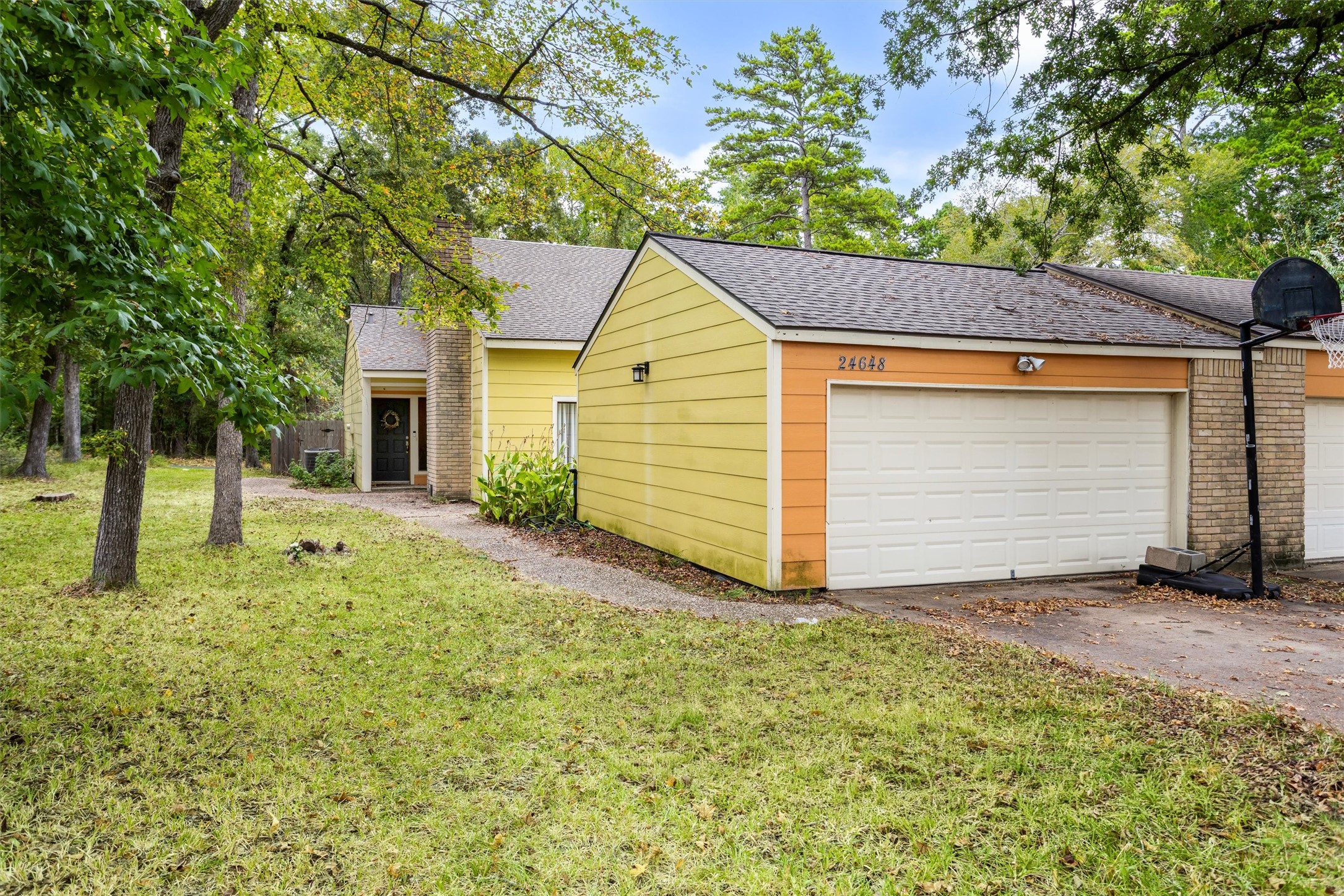 24648 Pools Creek Drive Property Photo 3