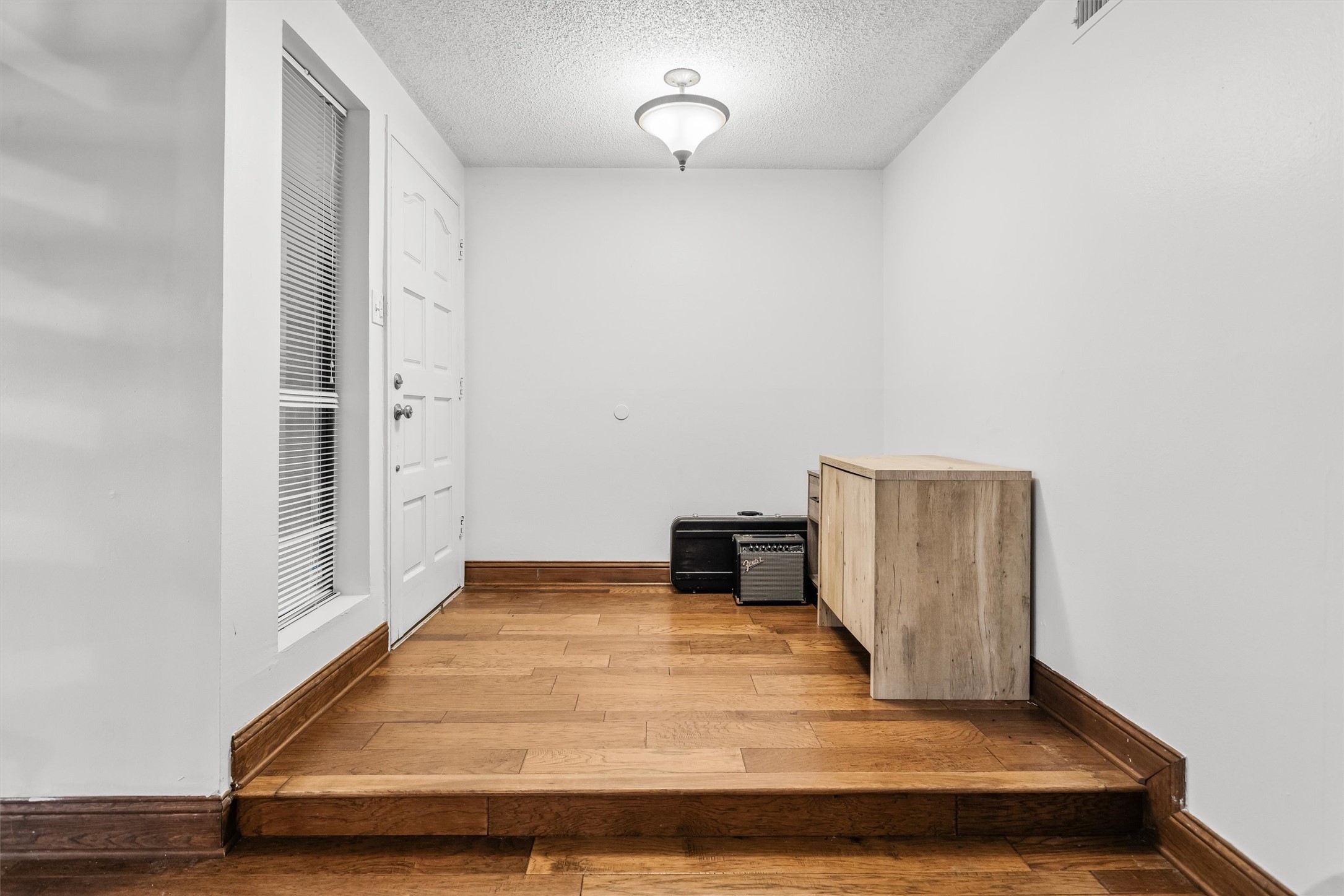 24648 Pools Creek Drive Property Photo 8