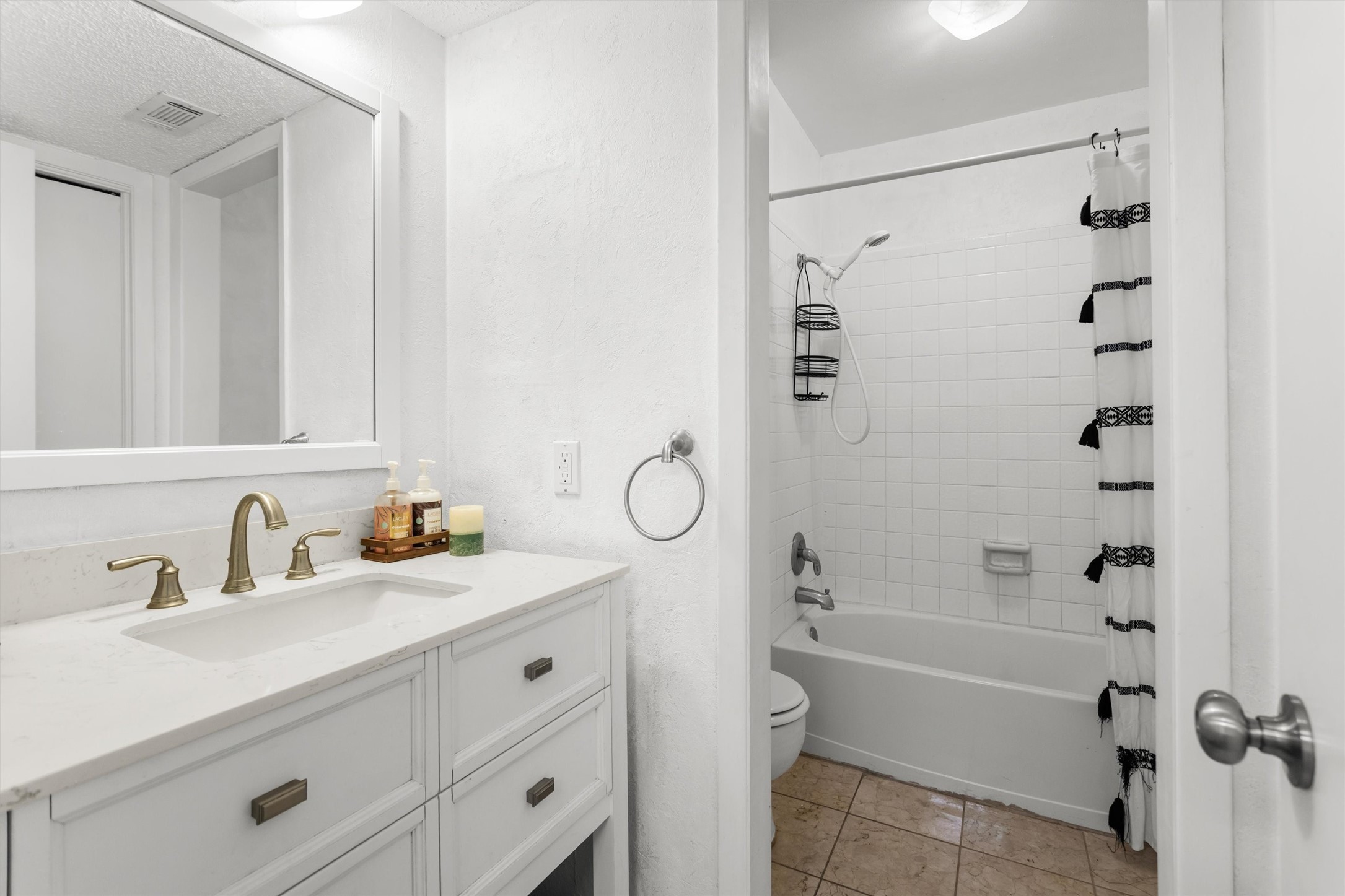 24648 Pools Creek Drive Property Photo 31