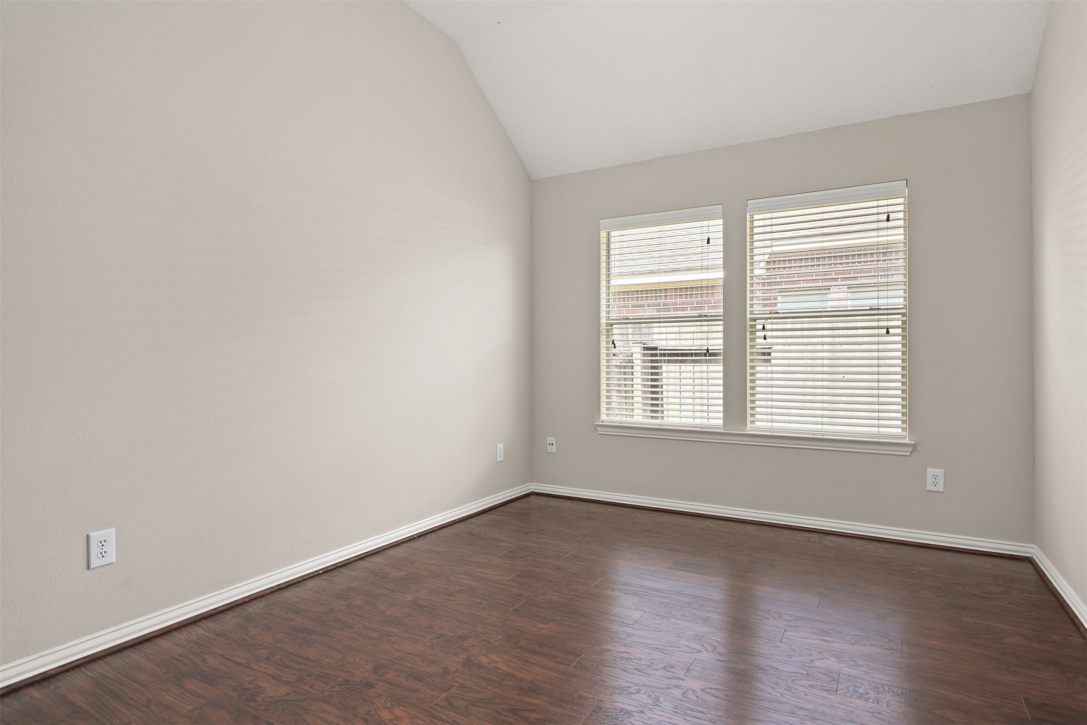 7611 Waterlilly Lane Property Photo 11