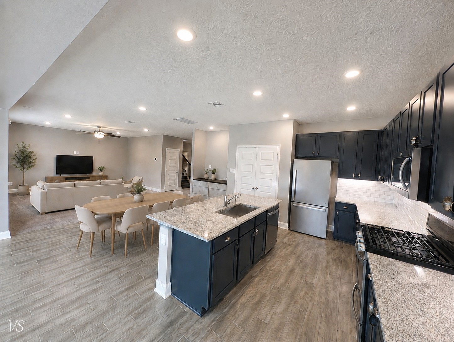 10719 Hidden Arrow Court Property Photo 2