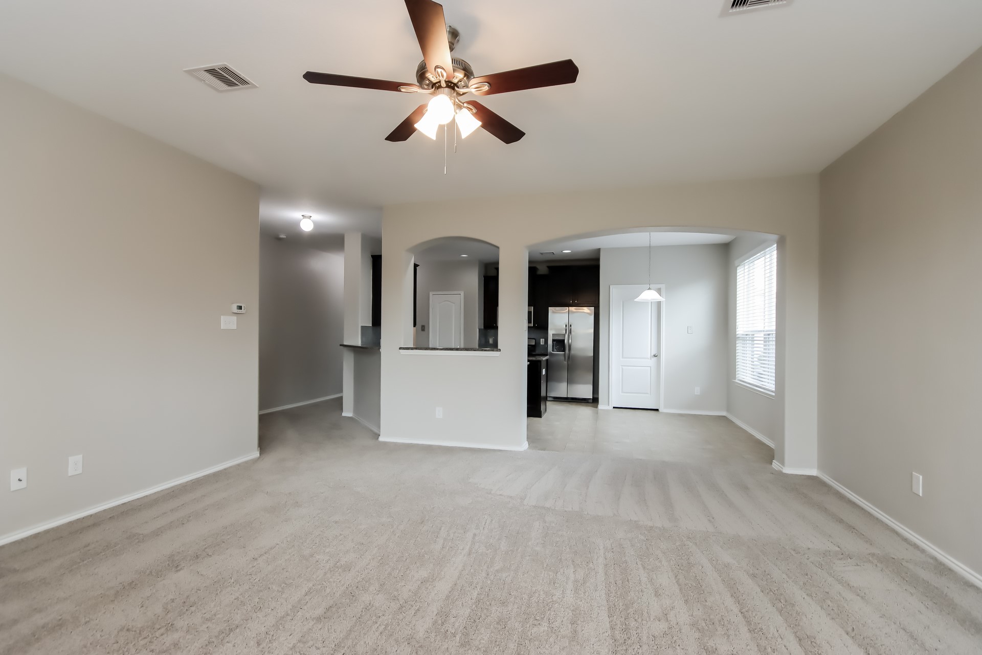 2526 Cold River Drive Property Photo 3
