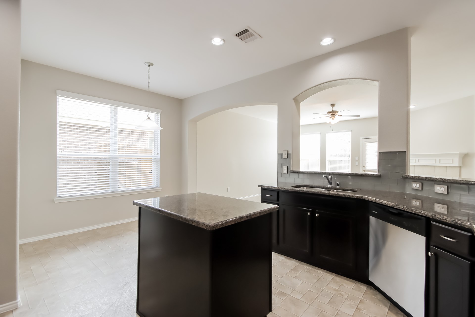 2526 Cold River Drive Property Photo 6