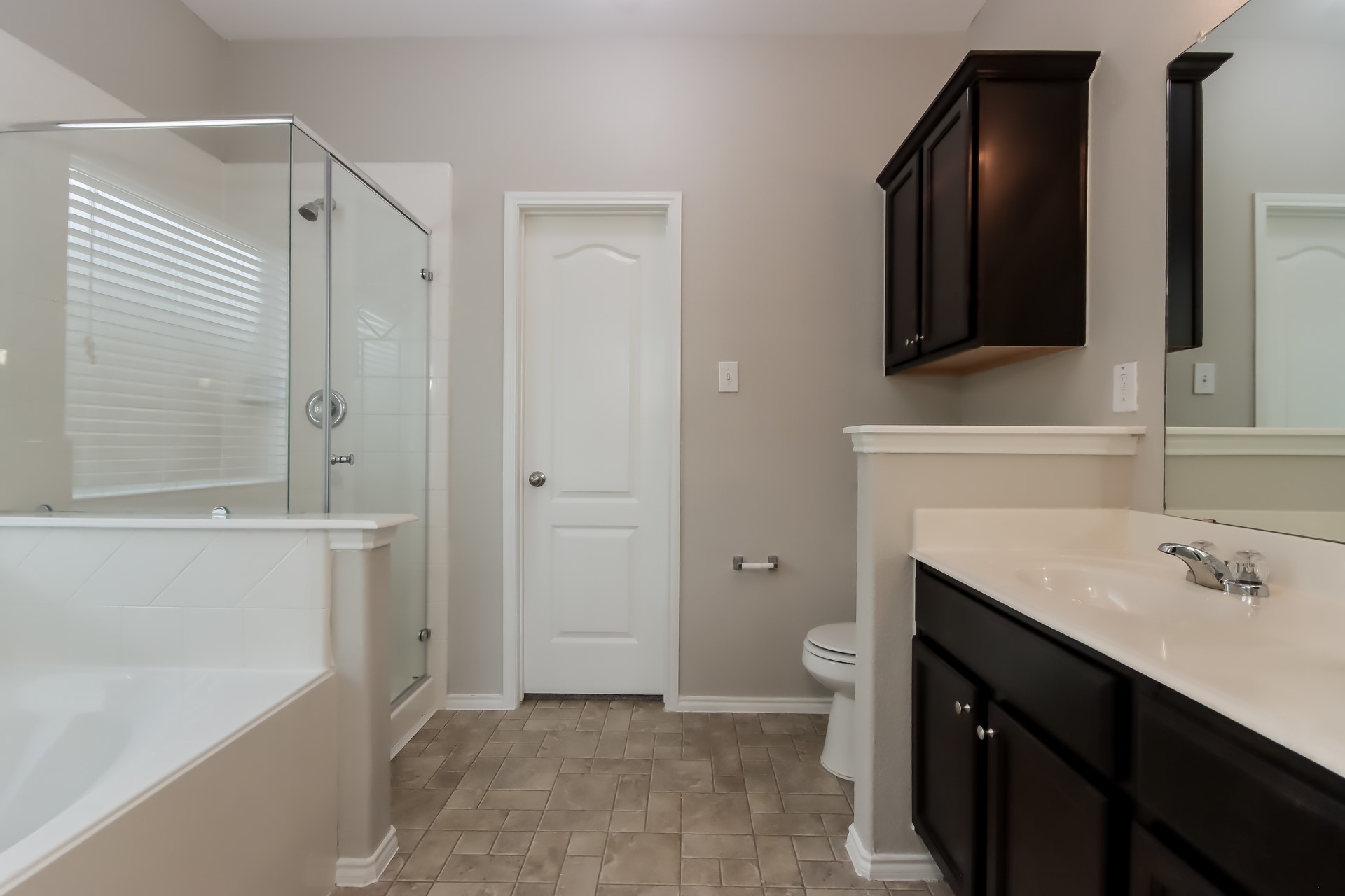 2526 Cold River Drive Property Photo 12
