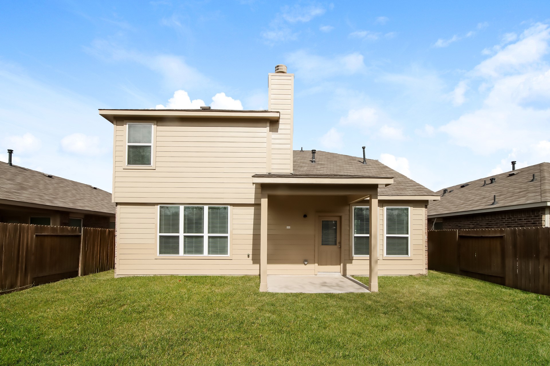 2526 Cold River Drive Property Photo 15