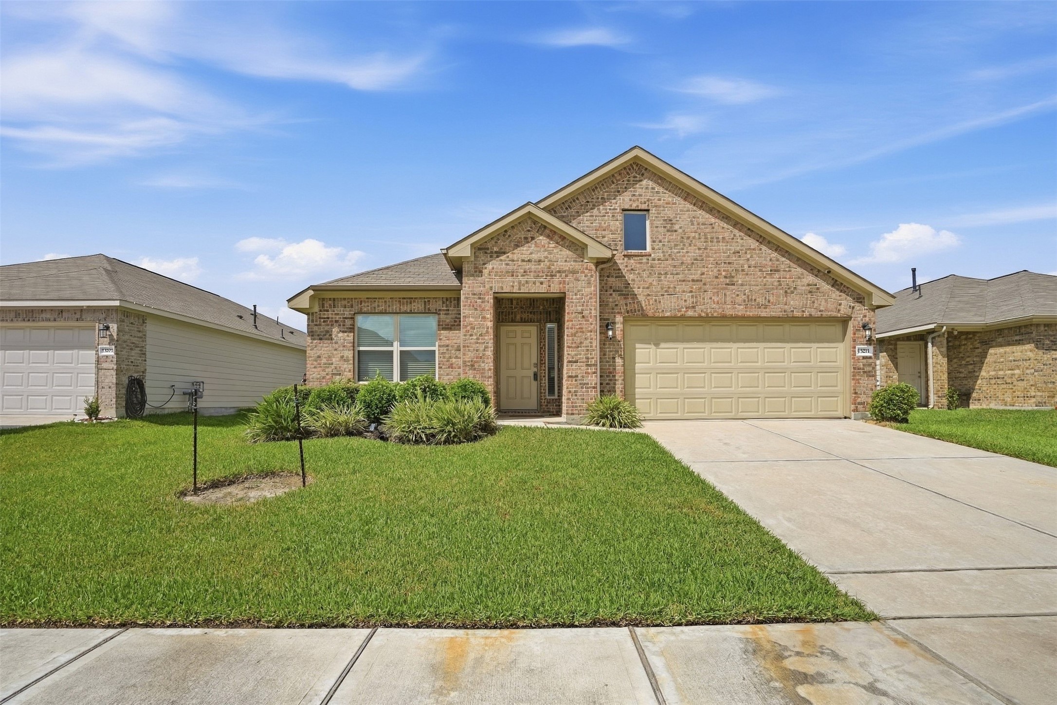 13211 Lanrin Park Lane Property Photo 1