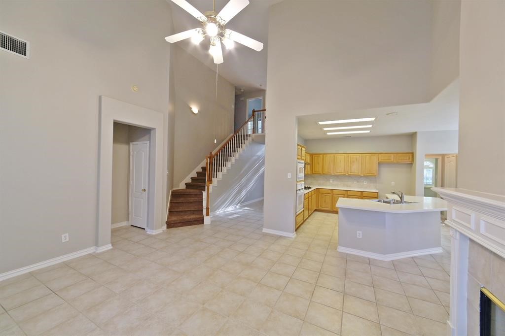 407 Groveton Ridge Lane Property Photo 3