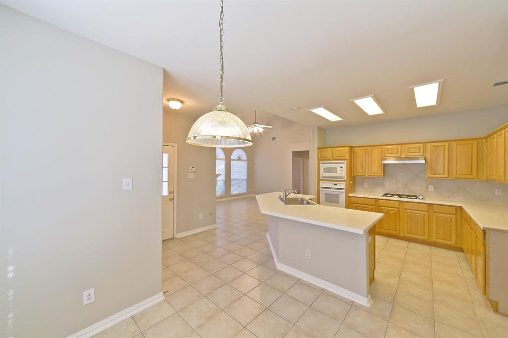 407 Groveton Ridge Lane Property Photo 12