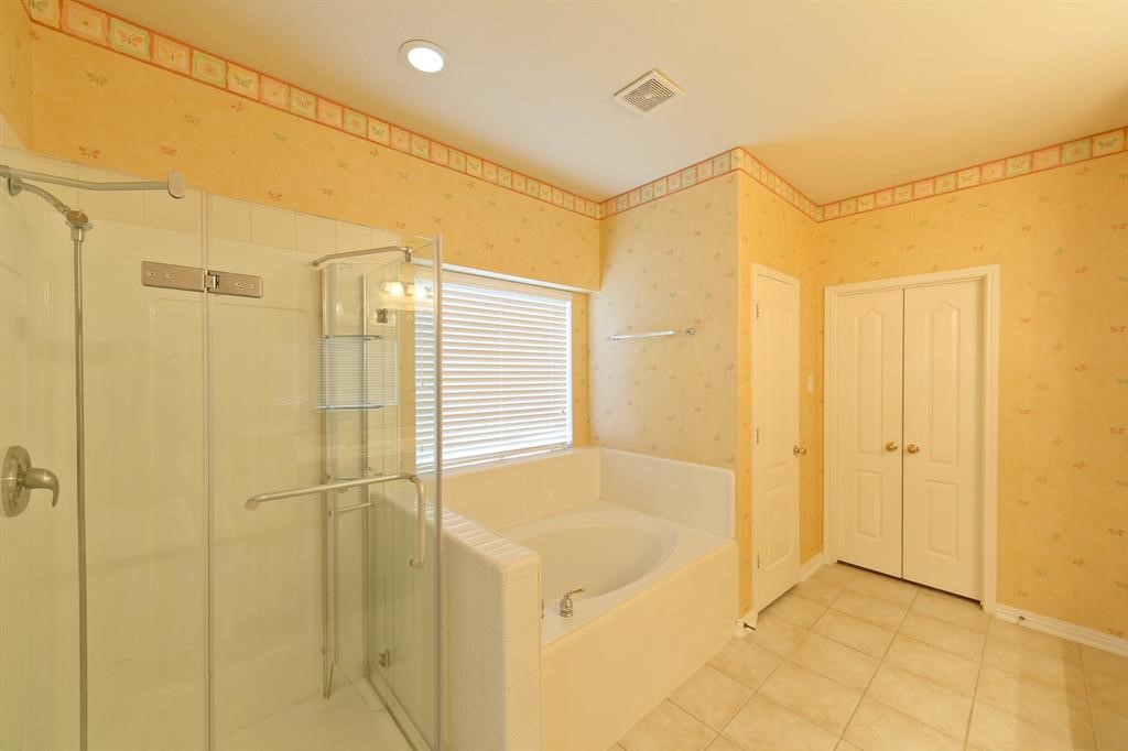 407 Groveton Ridge Lane Property Photo 15