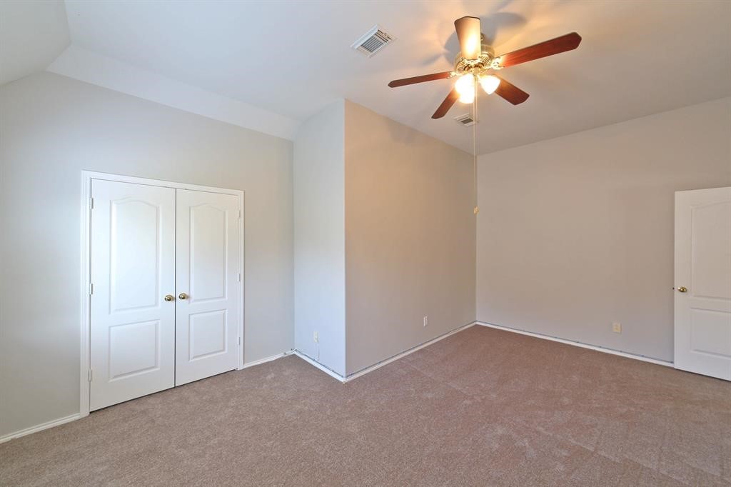 407 Groveton Ridge Lane Property Photo 17