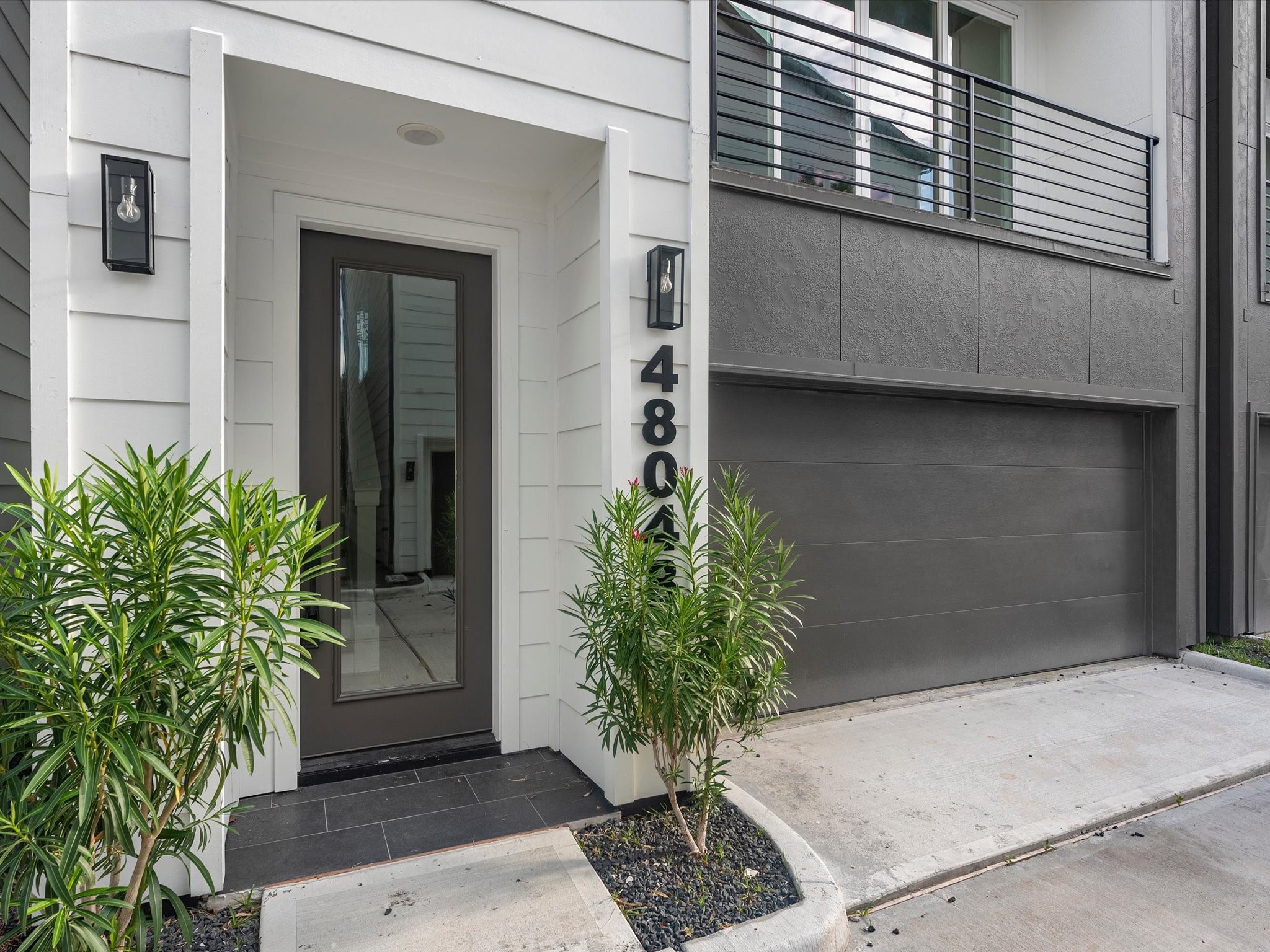 4802 Elysian Street E Property Photo 3