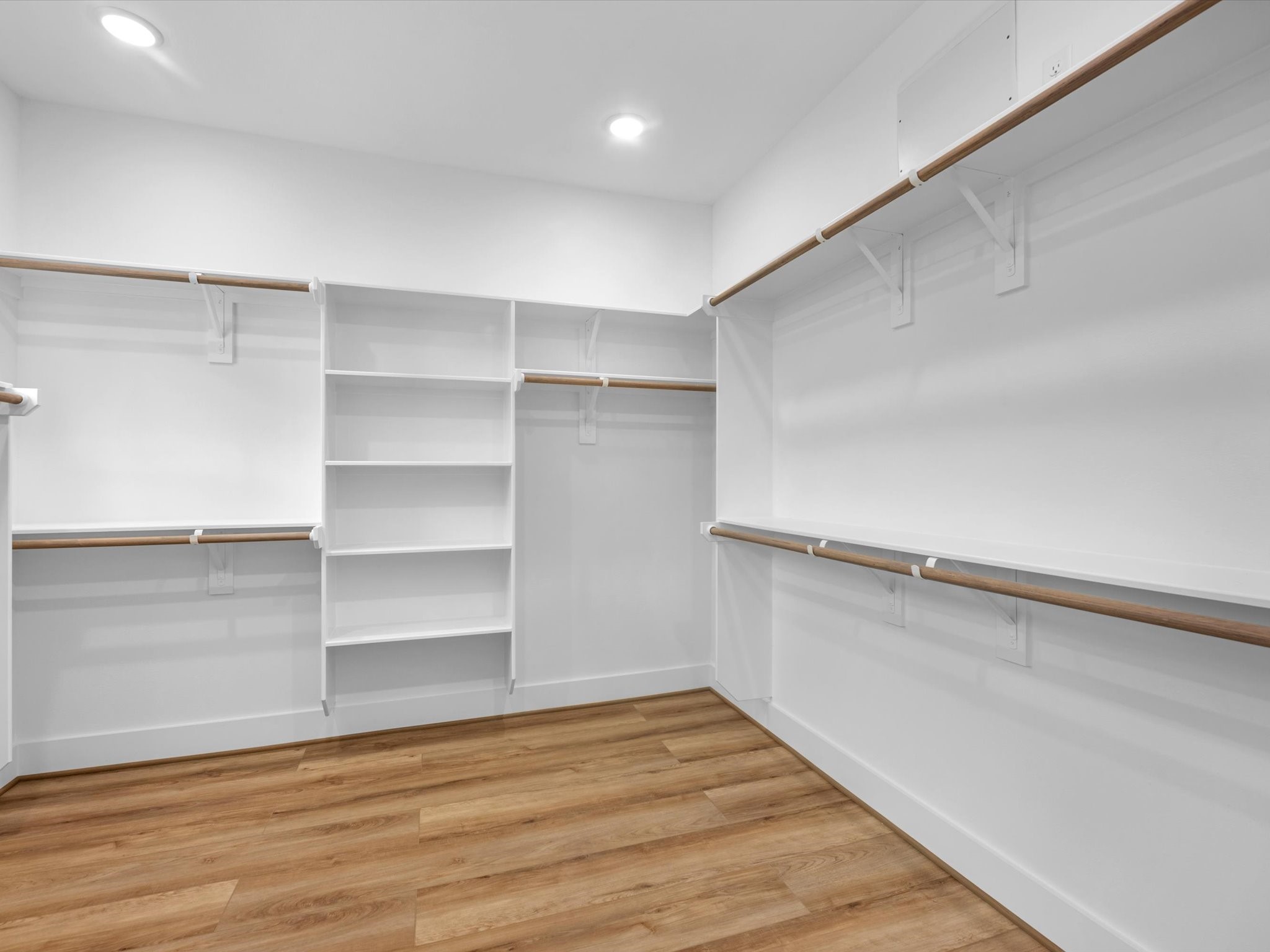 4802 Elysian Street E Property Photo 15