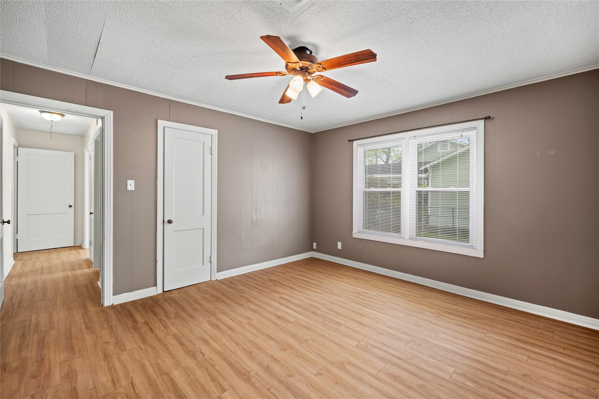 405 N College Street, Weimar Tx 78962 Property Photo 14