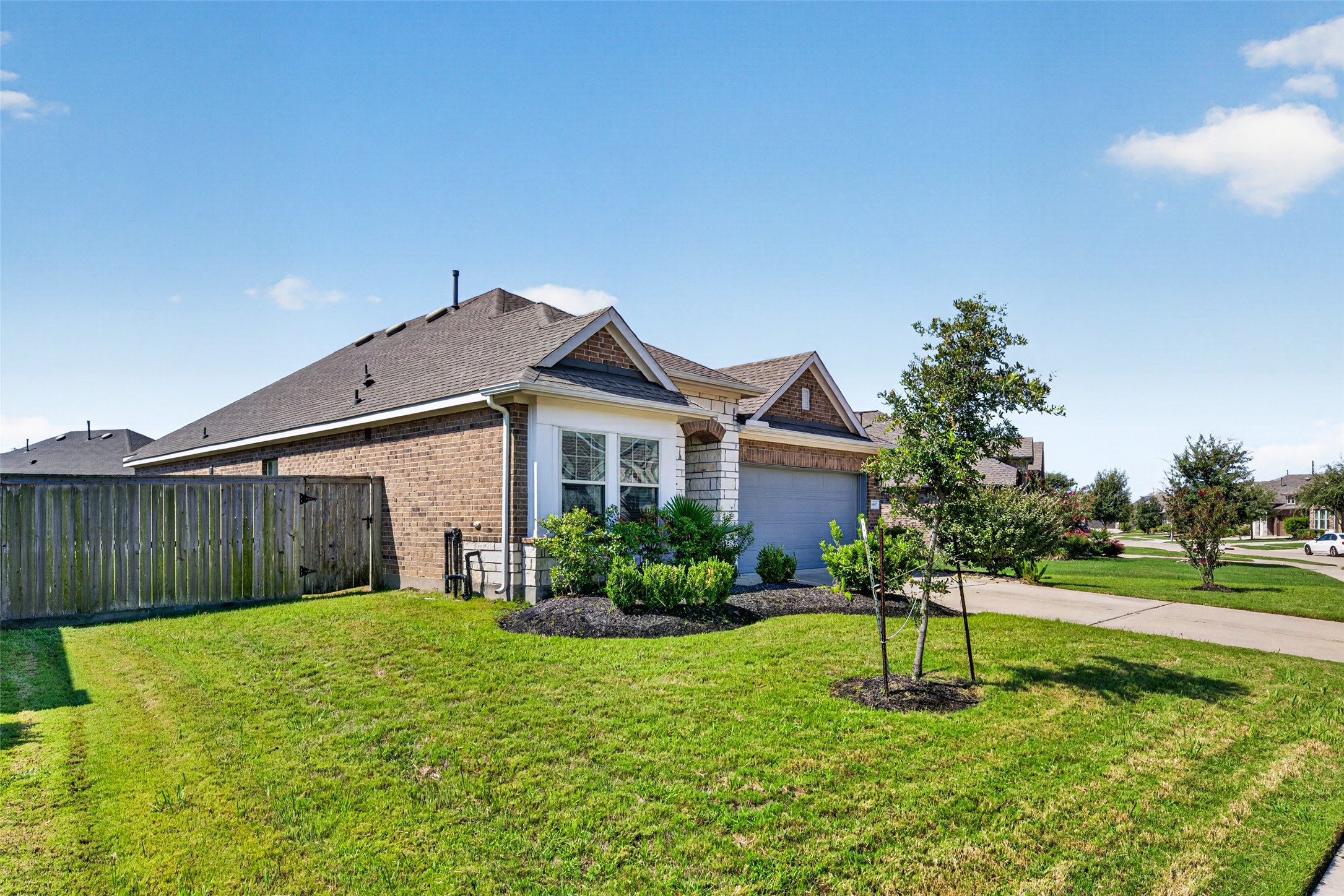30007 Vallonea Oak Property Photo 4