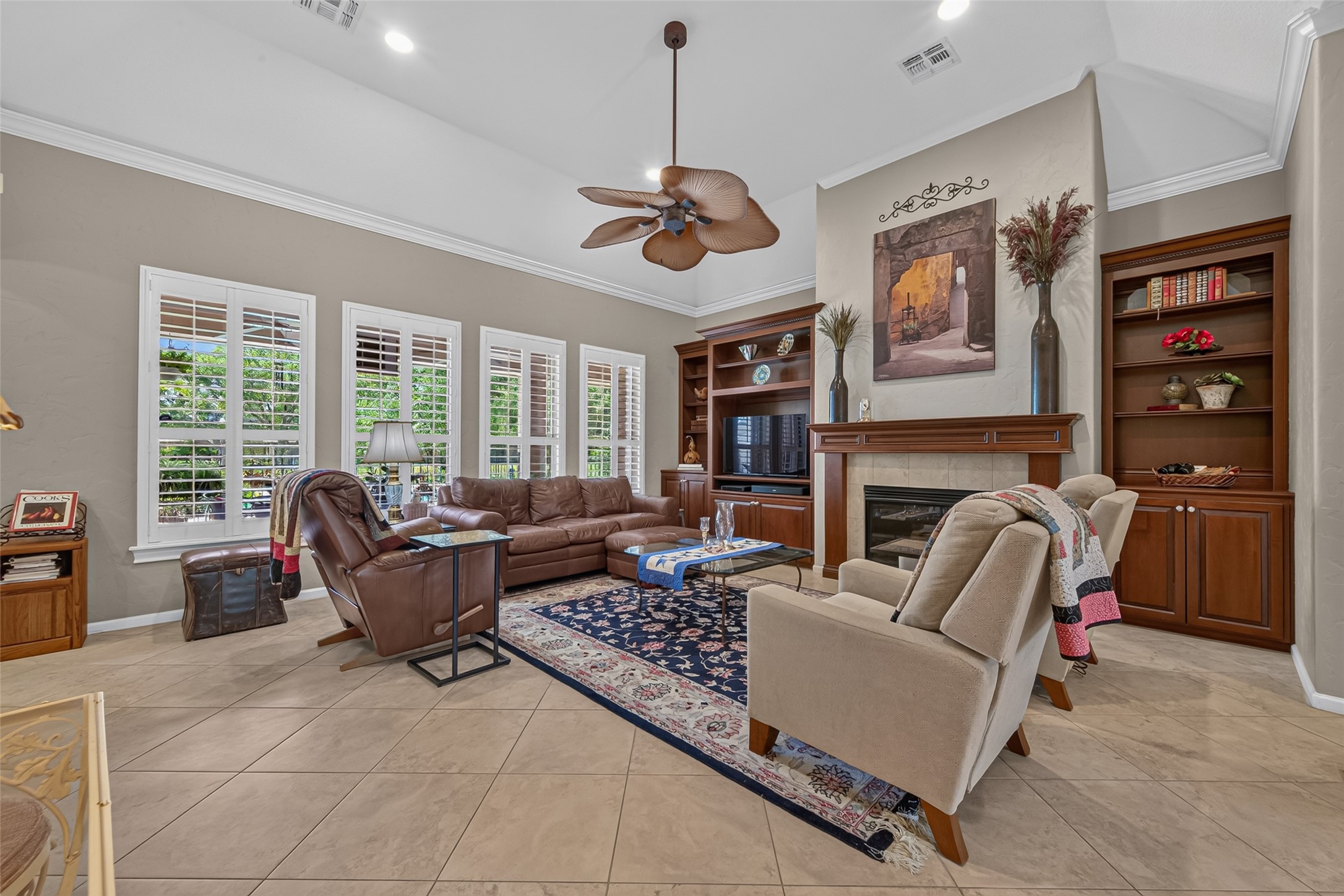 5219 Waterbeck Street Property Photo 15