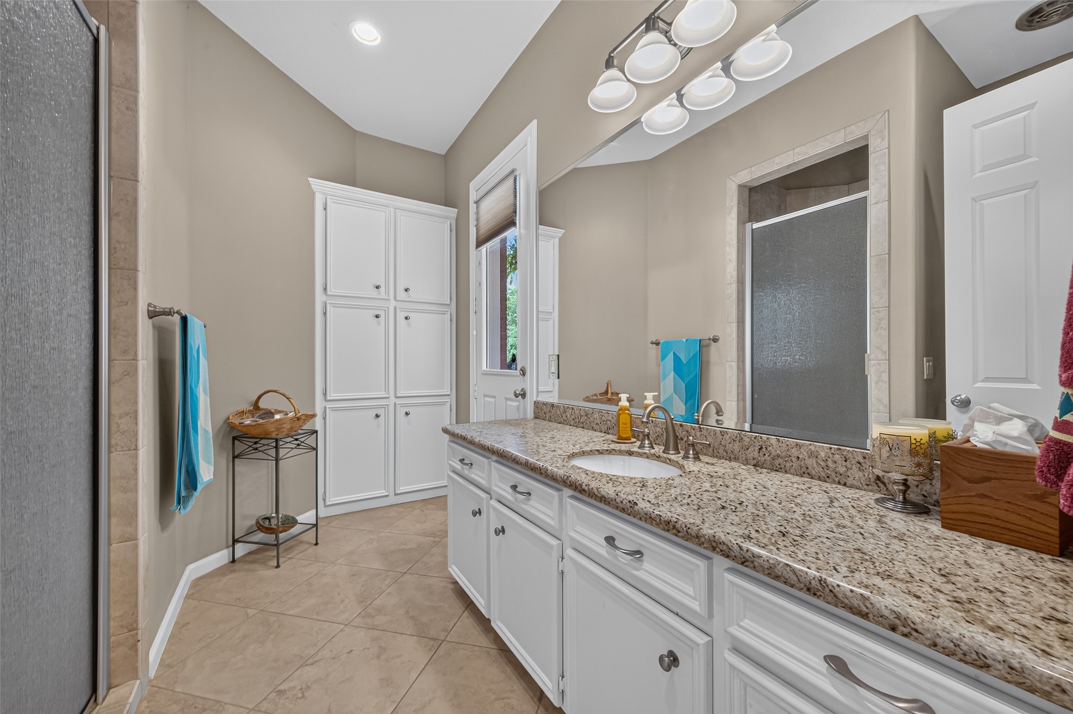 5219 Waterbeck Street Property Photo 24