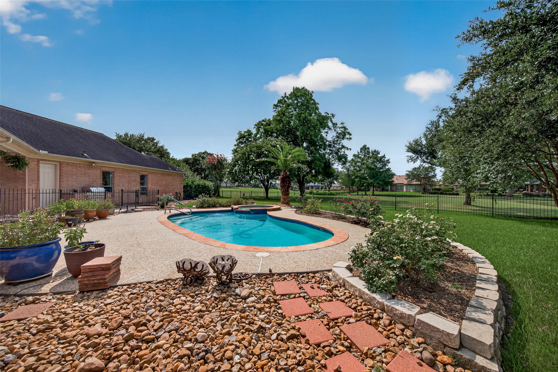 5219 Waterbeck Street Property Photo 42