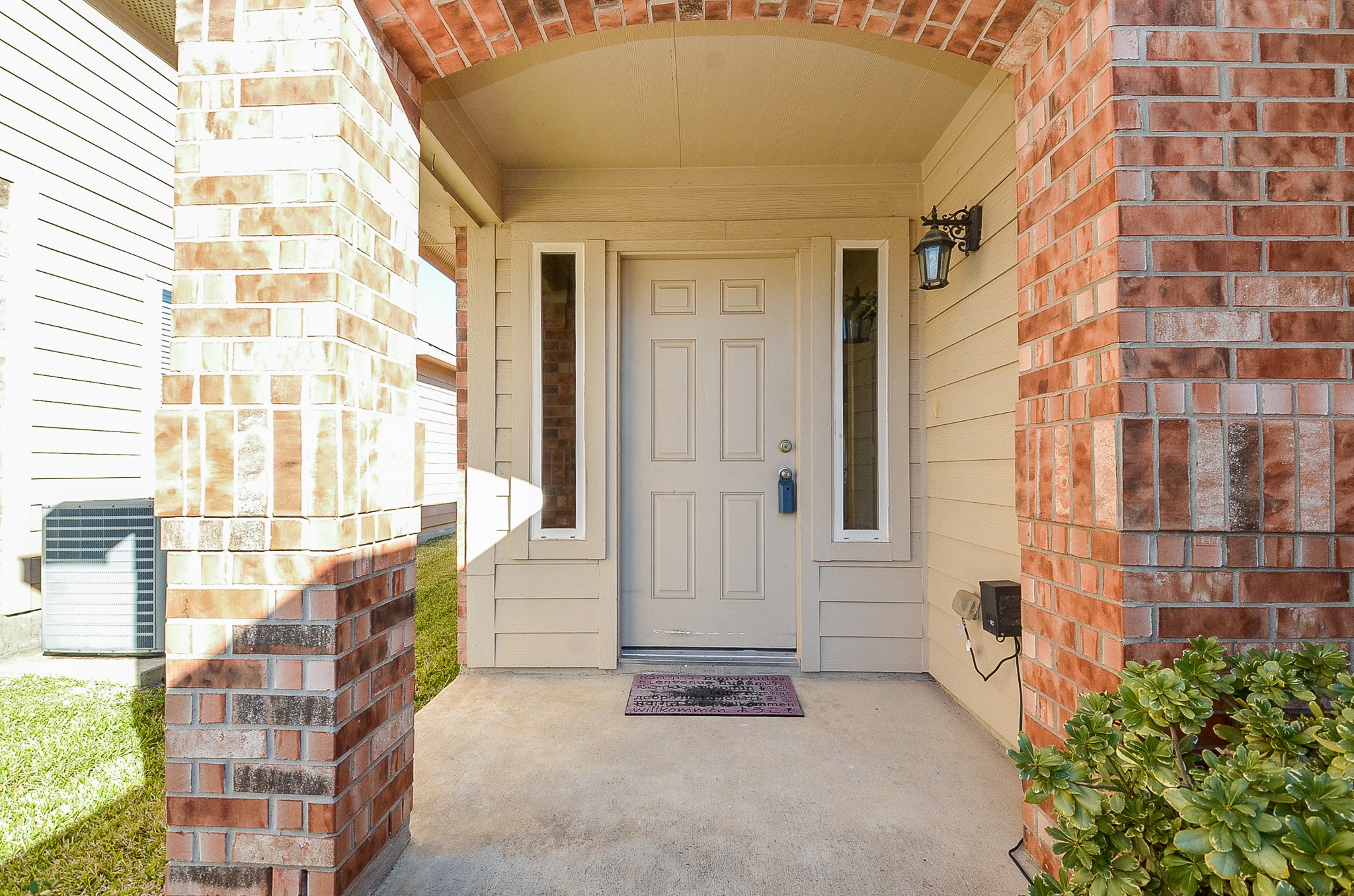 19018 Walbrook Meadows Lane Property Photo 3