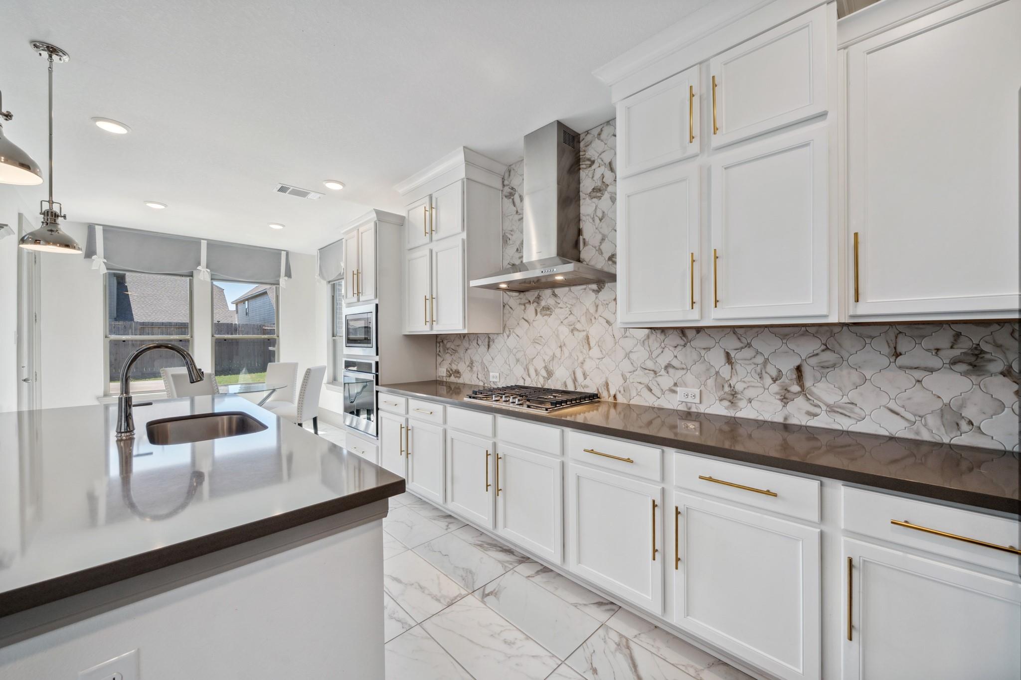 2122 Mallow Lane Property Photo 17