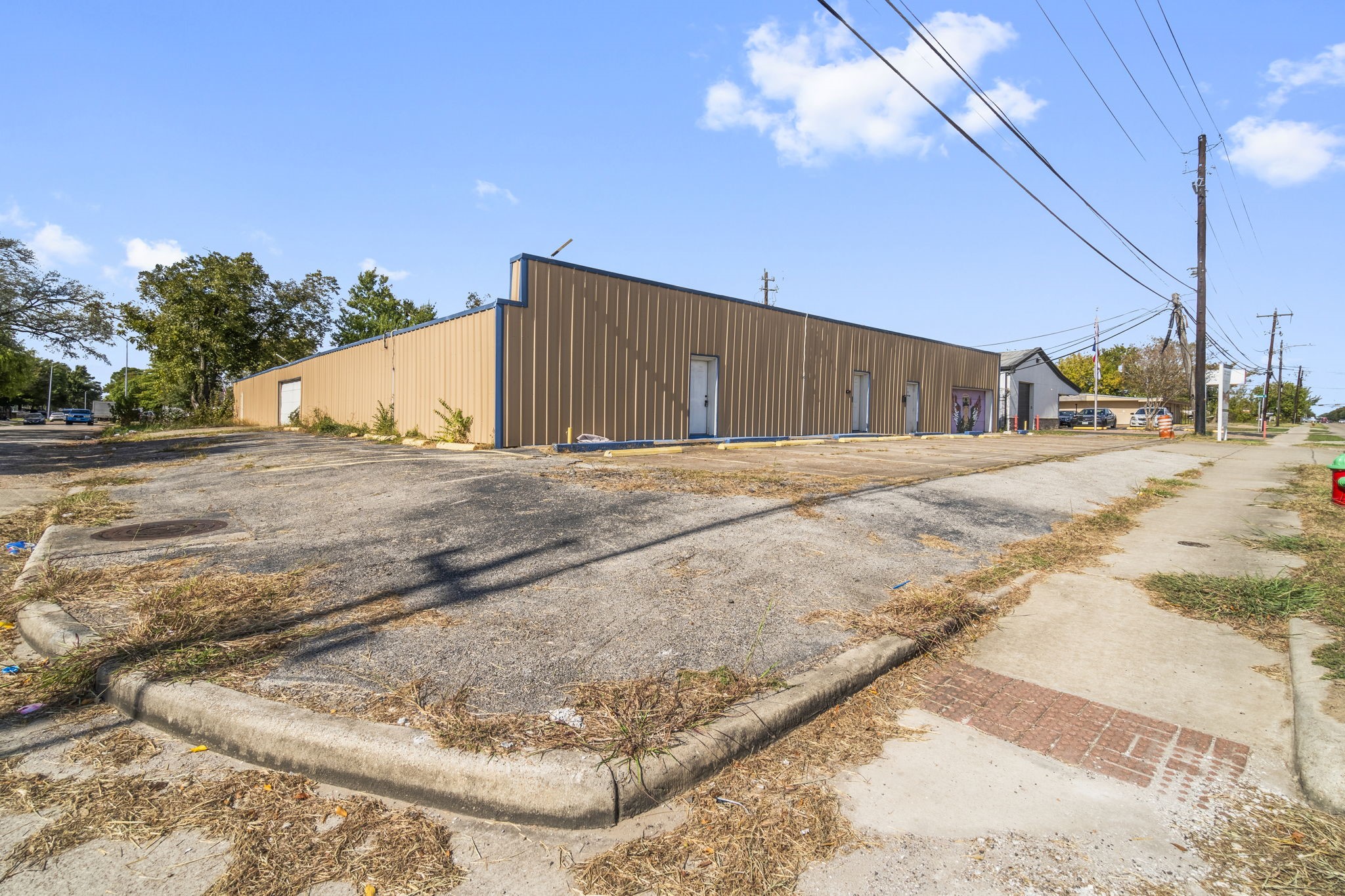 1018 Shaver Street Property Photo 5