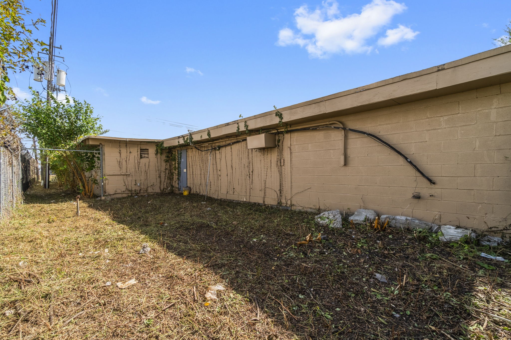 1018 Shaver Street Property Photo 21