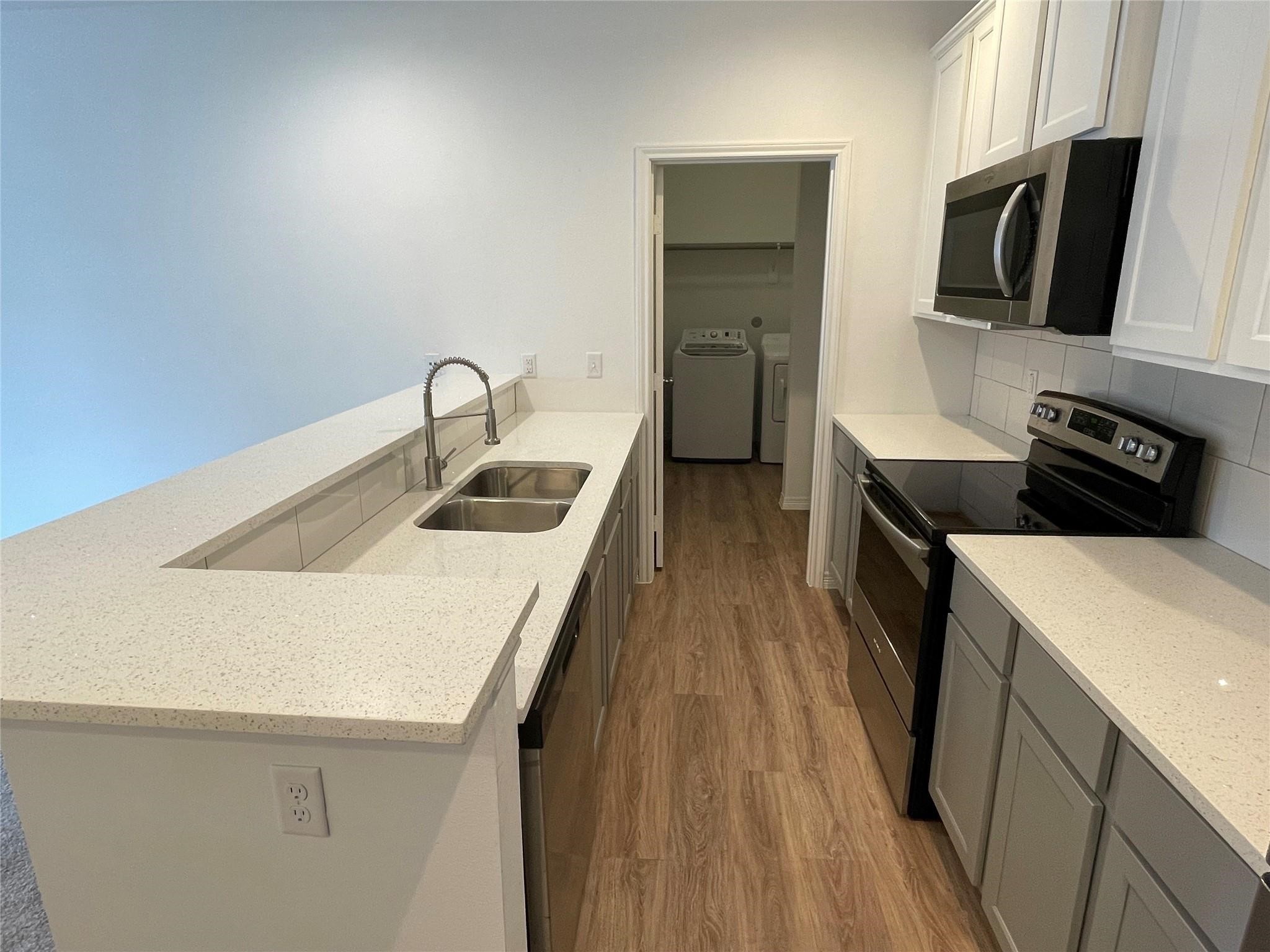 112 Kelley Street Property Photo 3