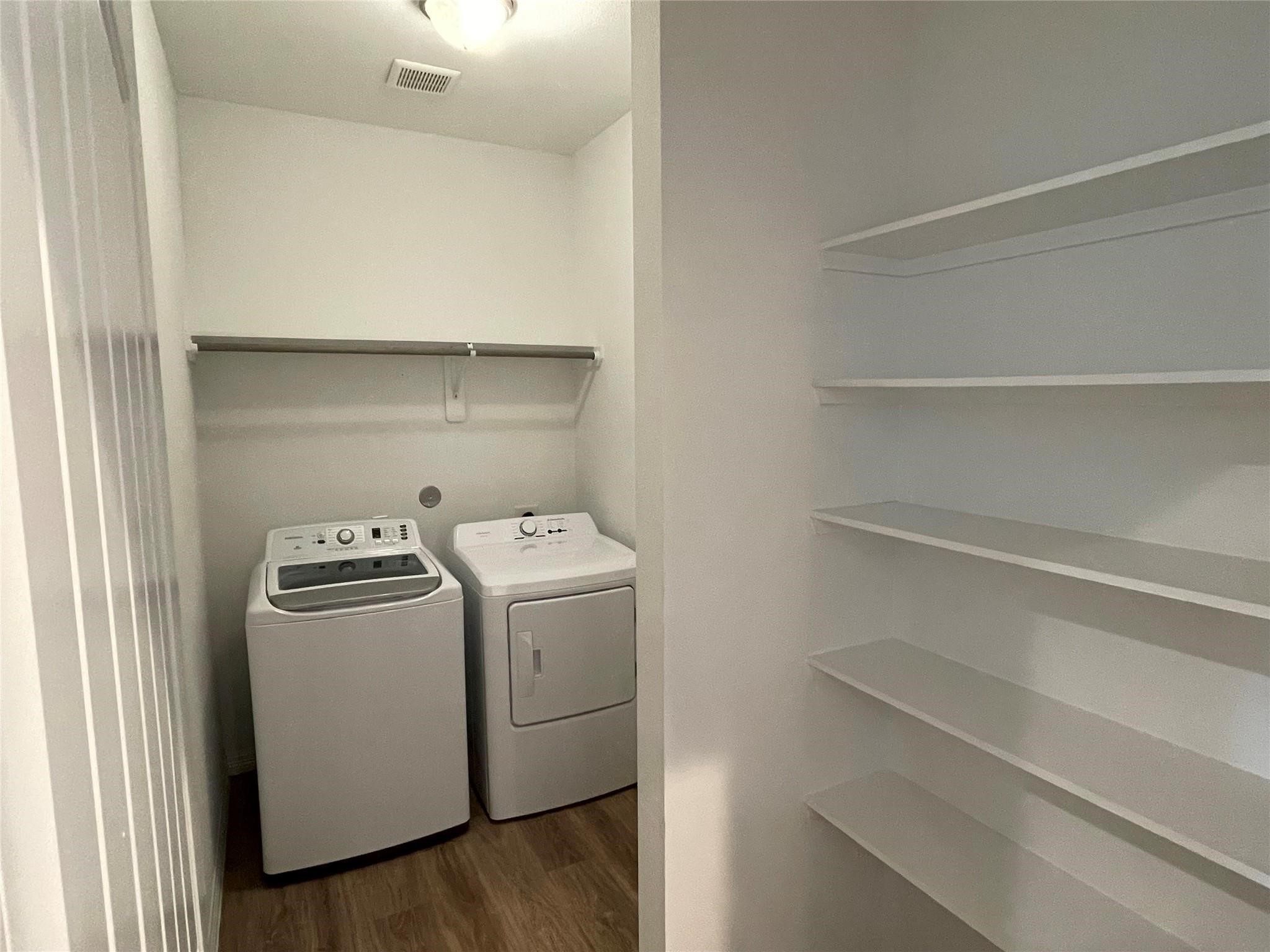 112 Kelley Street Property Photo 4