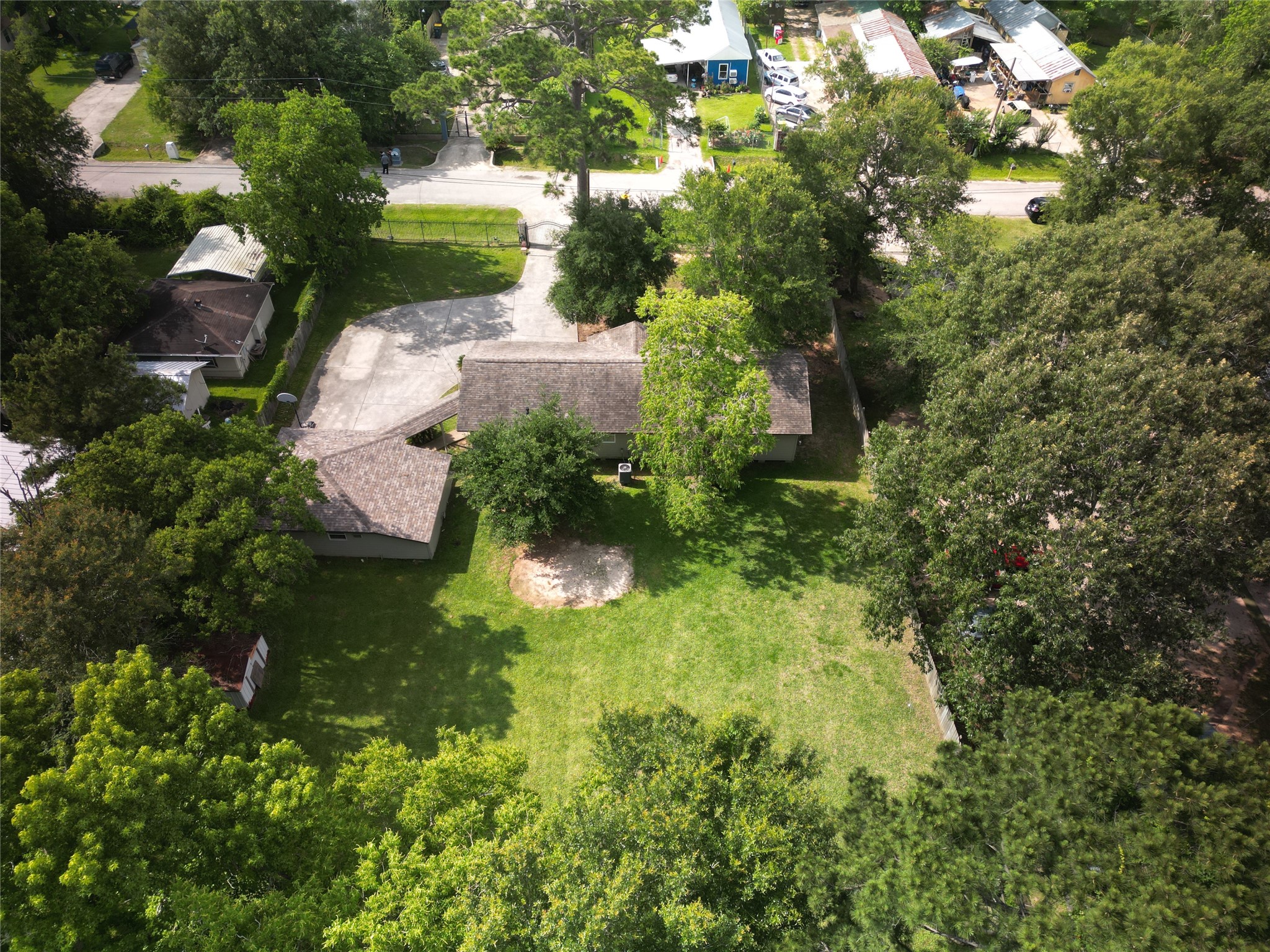 1505 Gladiola Avenue Property Photo 2